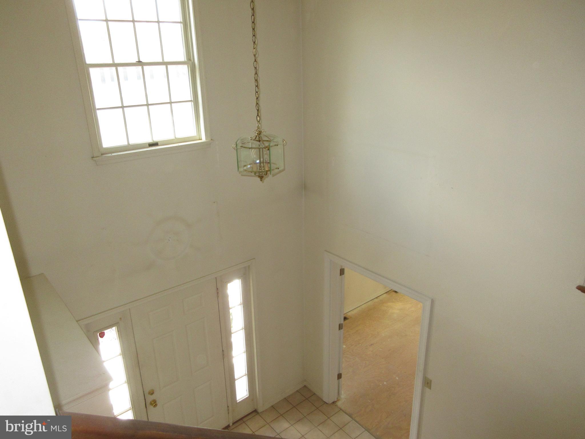 STRAWBERRY FIELDS - Residential