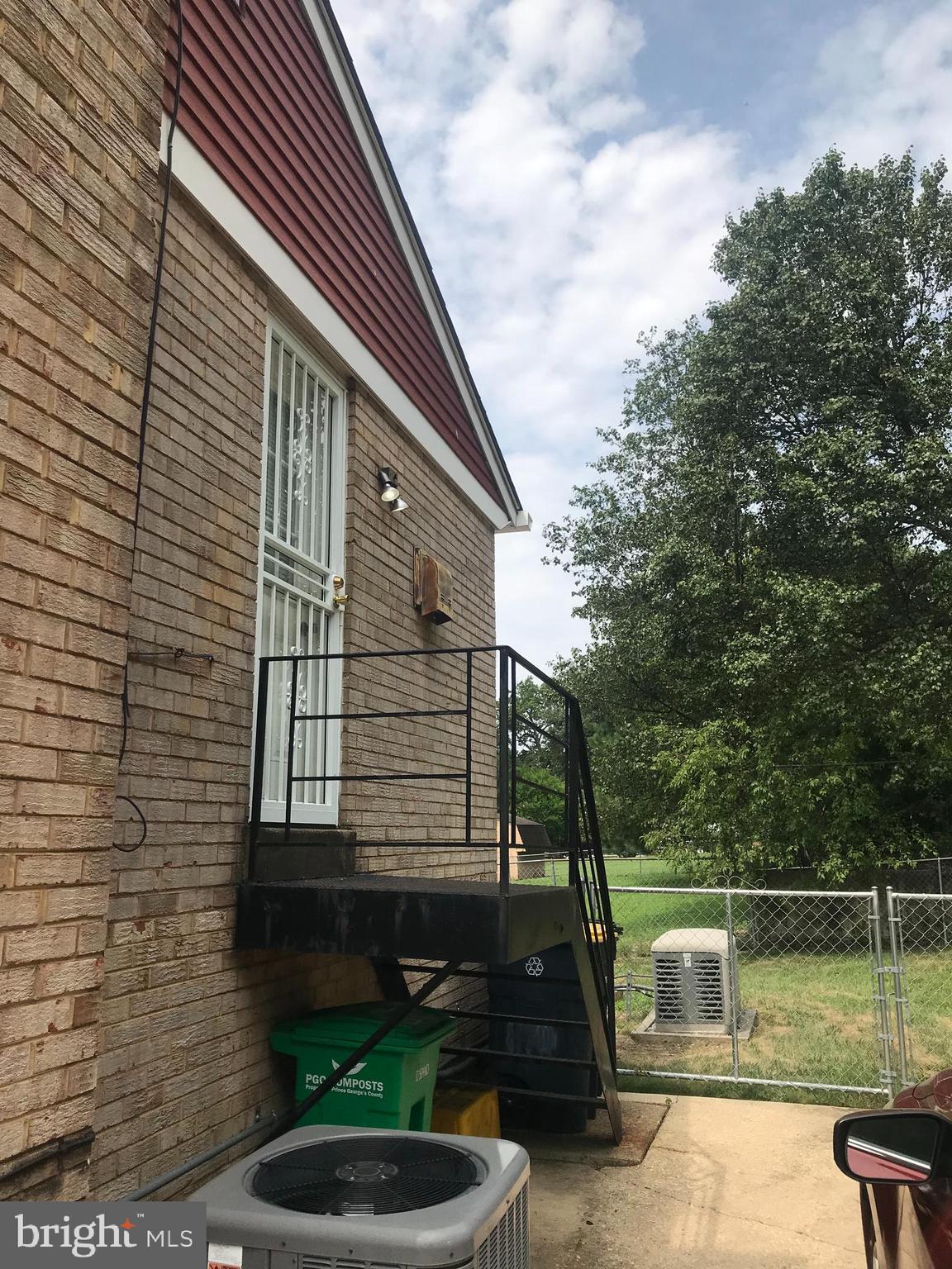 TOWNSEND - Residential