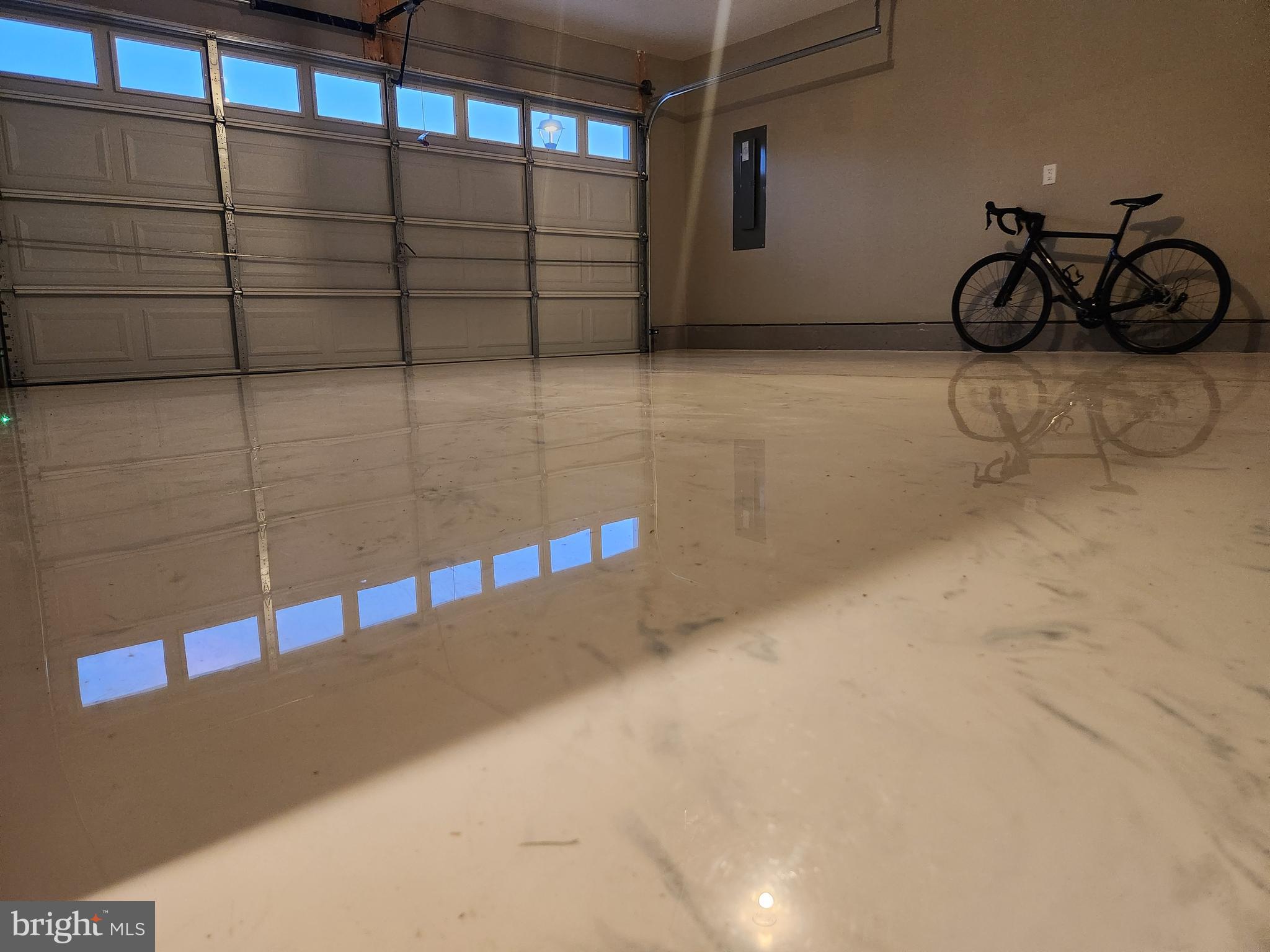 PINEGROVE - Residential