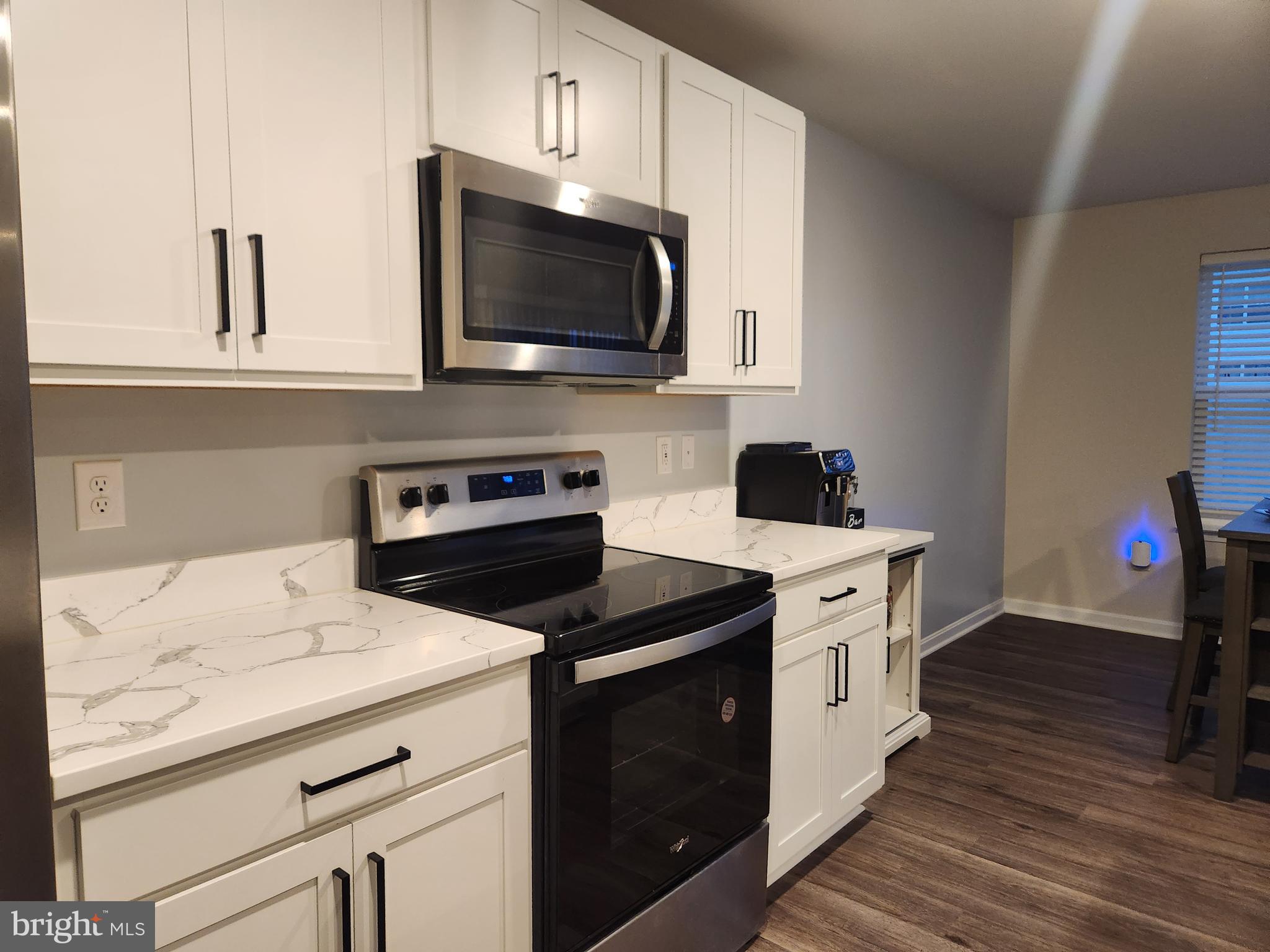 PINEGROVE - Residential