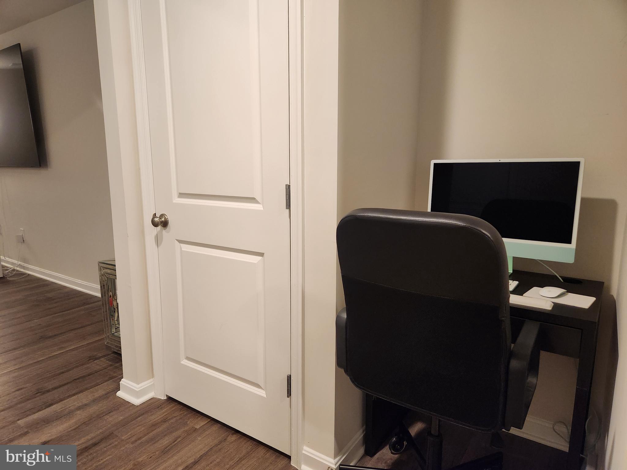 PINEGROVE - Residential