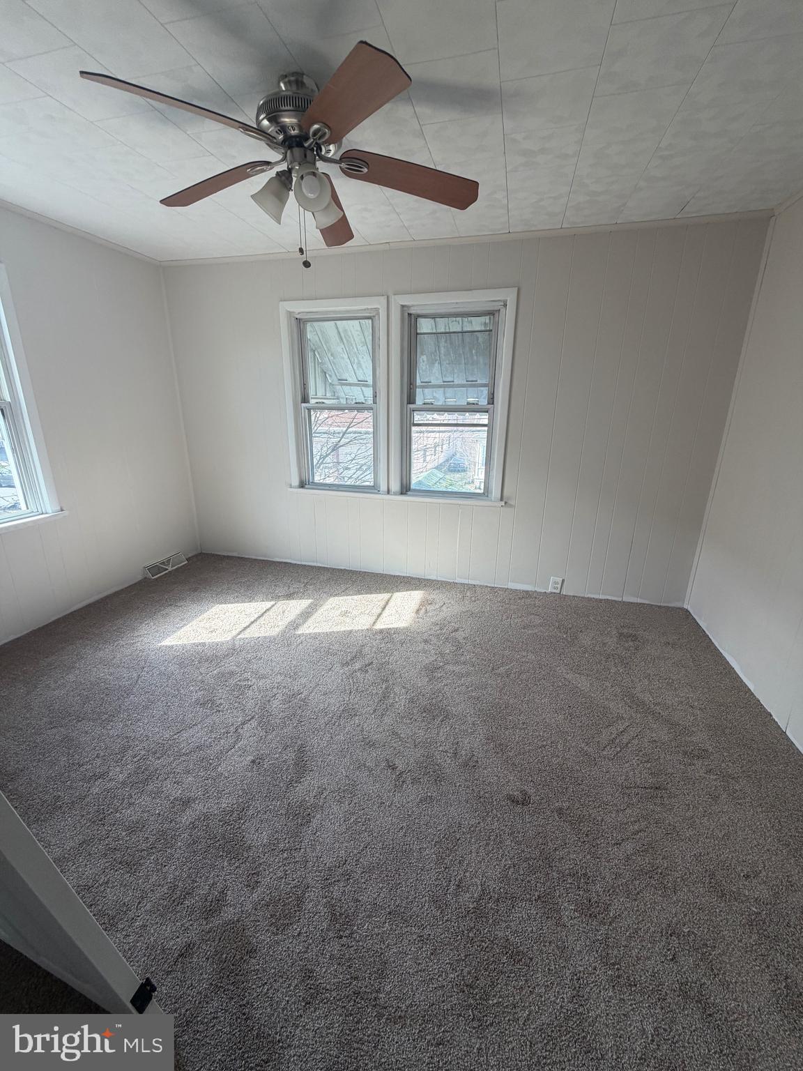 LYNNWOOD - Residential