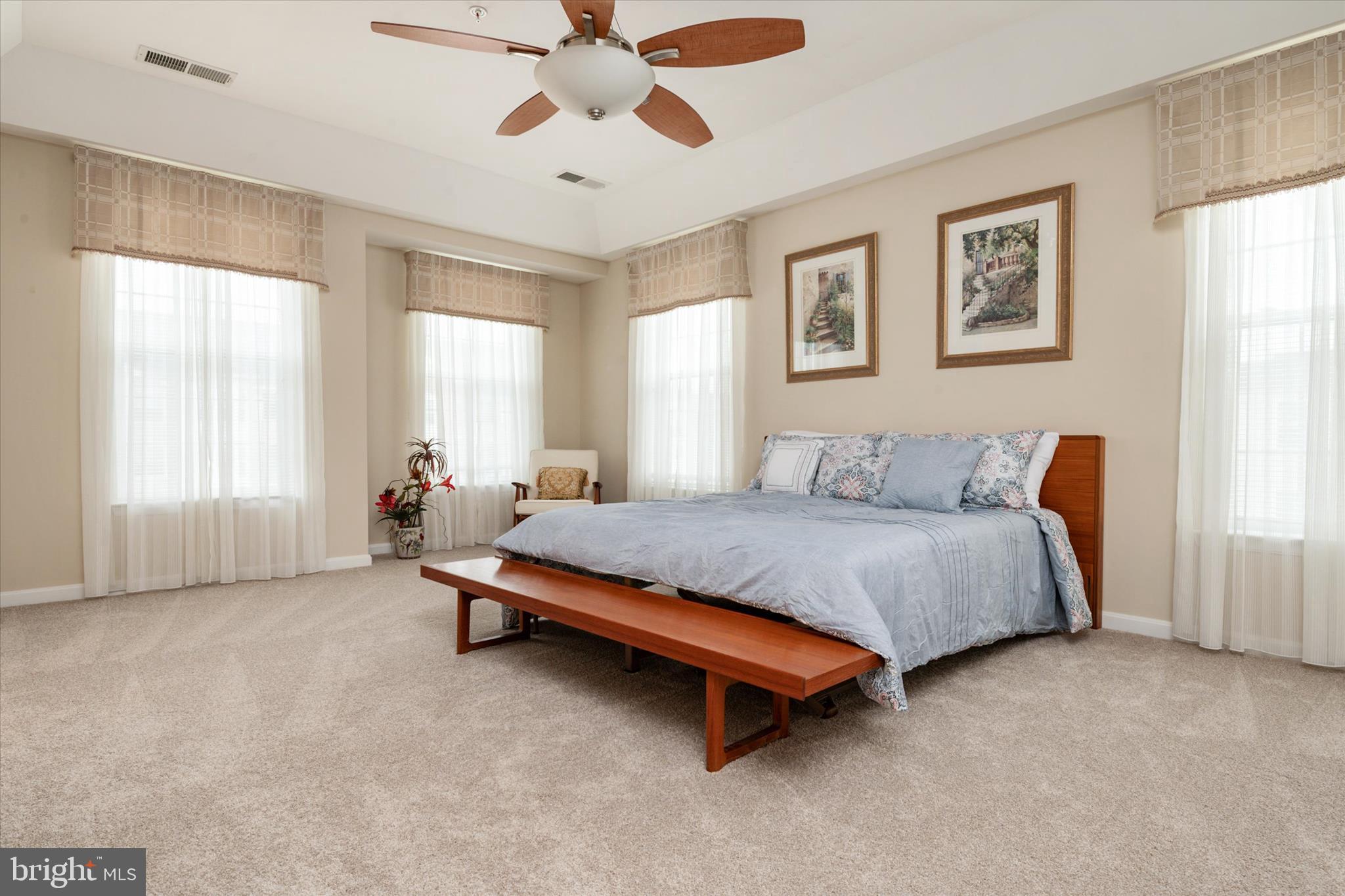 CEDAR RIDGE - Residential