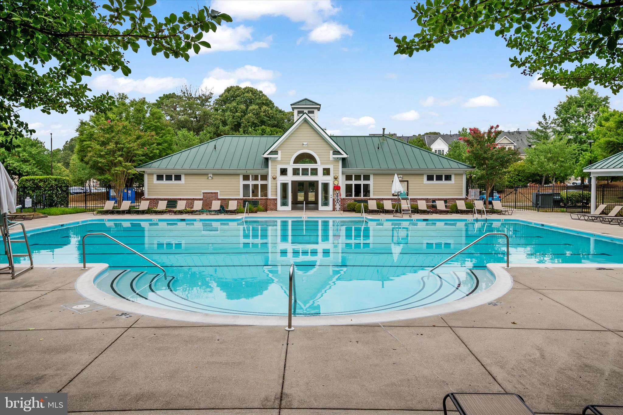 CEDAR RIDGE - Residential