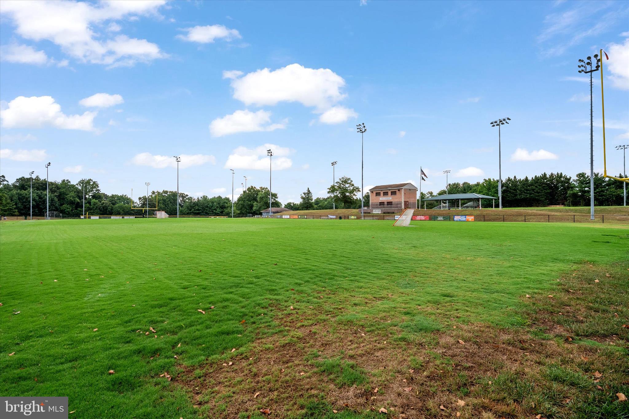 CEDAR RIDGE - Residential