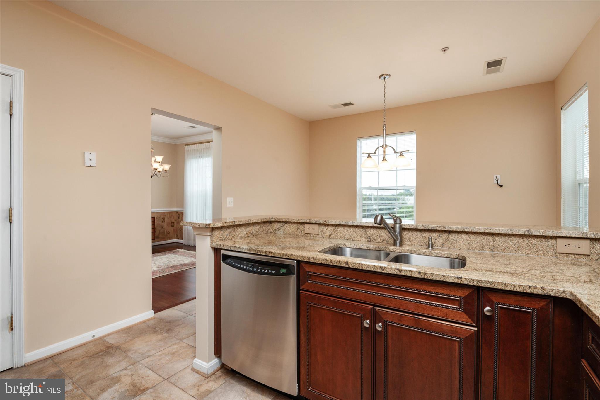 CEDAR RIDGE - Residential