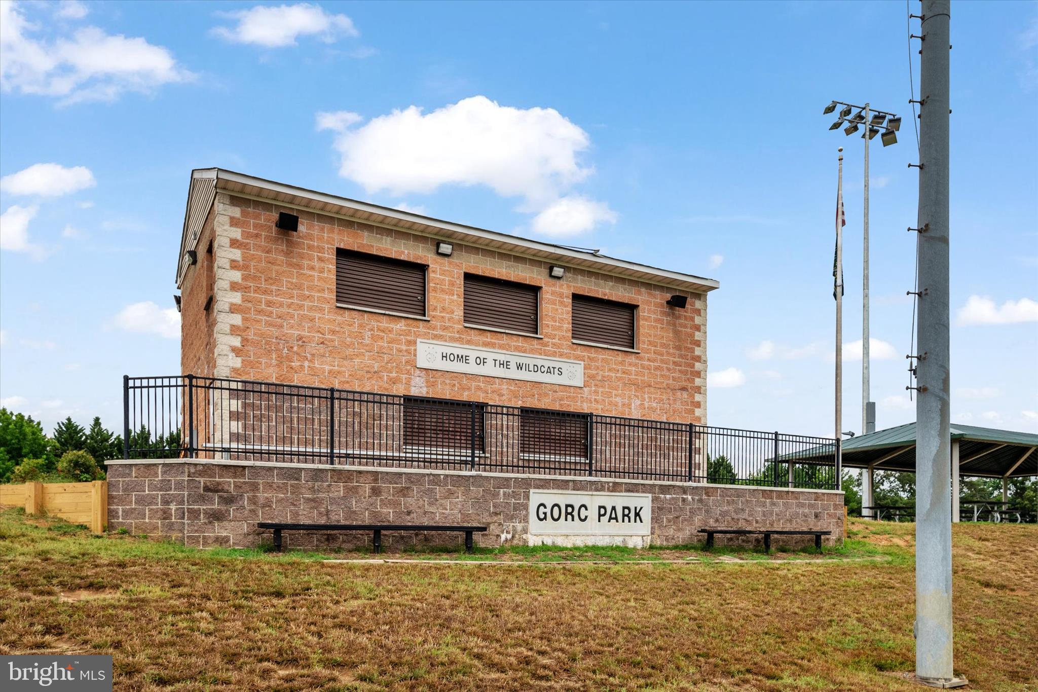 CEDAR RIDGE - Residential