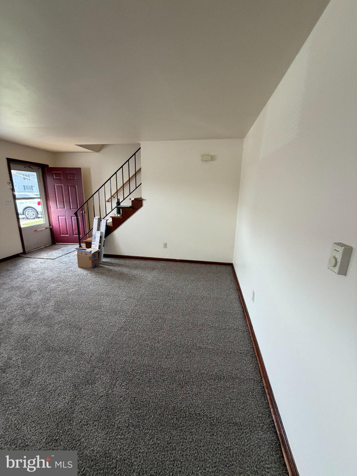 409 MARKET AVENUE