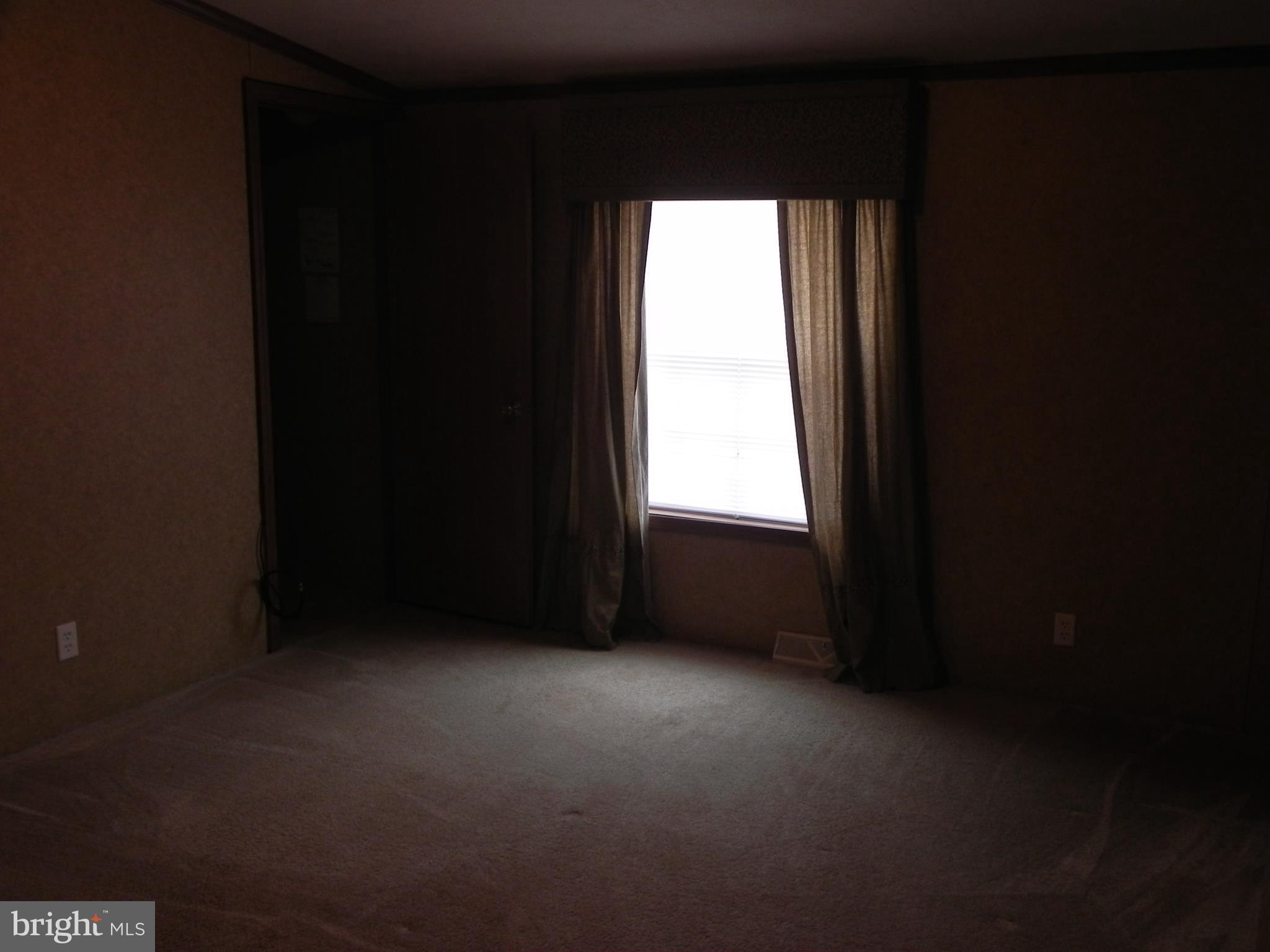 DEEP RUN PARK - Residential