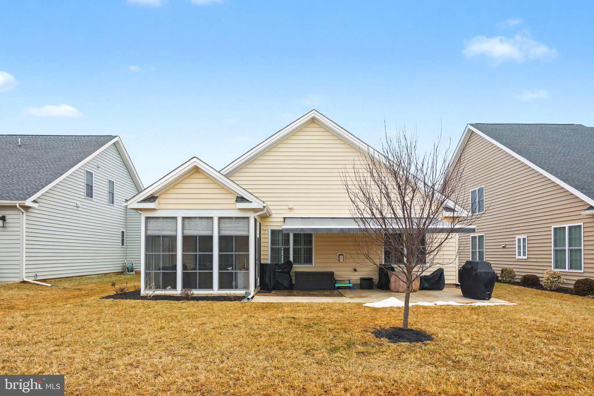 TRADITIONS OF AMERICA AT SILVER SPRING - Residential