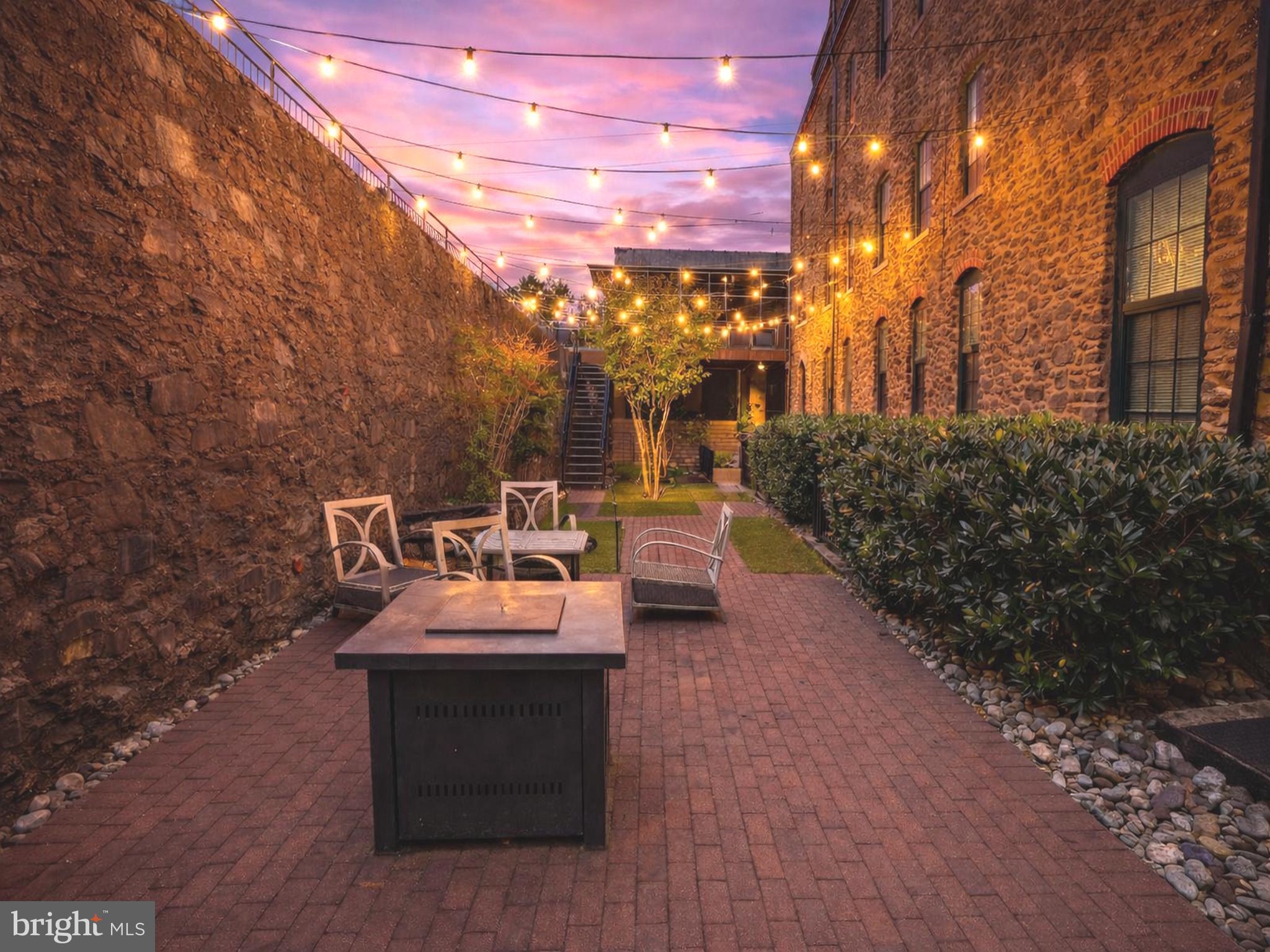 MANAYUNK - Residential