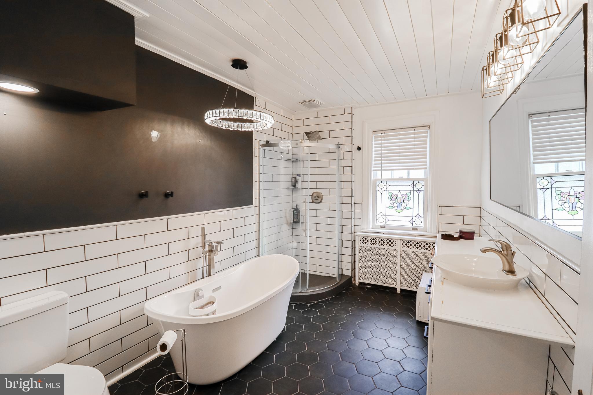 OLD EAST YORK - Residential