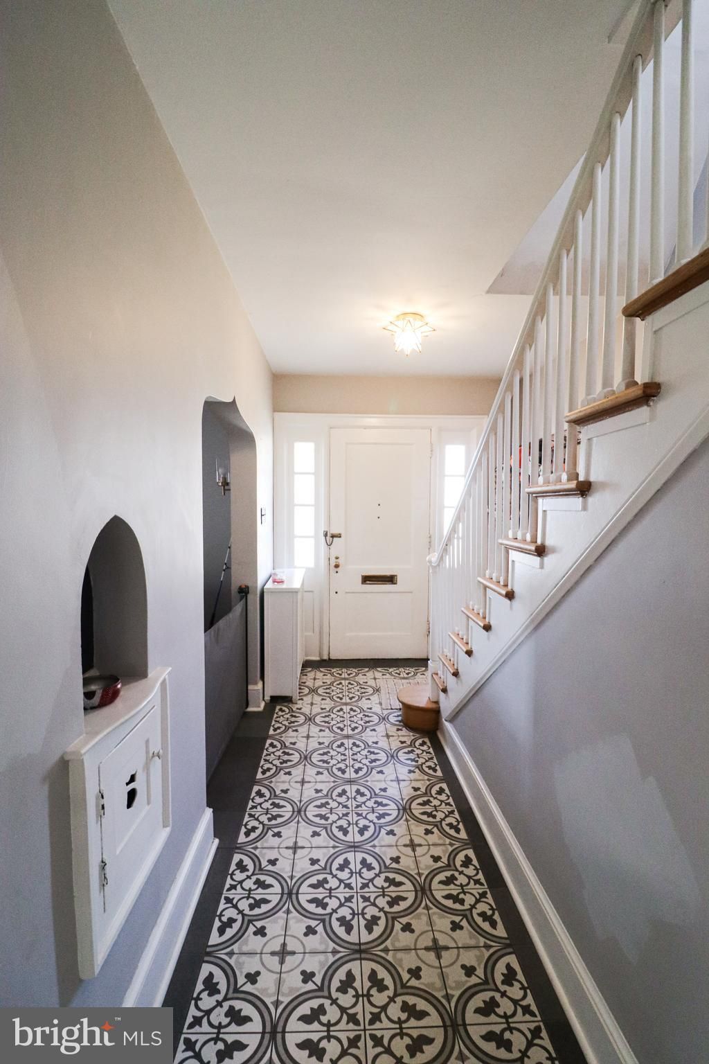 Photo of 31 N Manheim Street, YORK, PA 17402 (MLS # PAYK2092640)