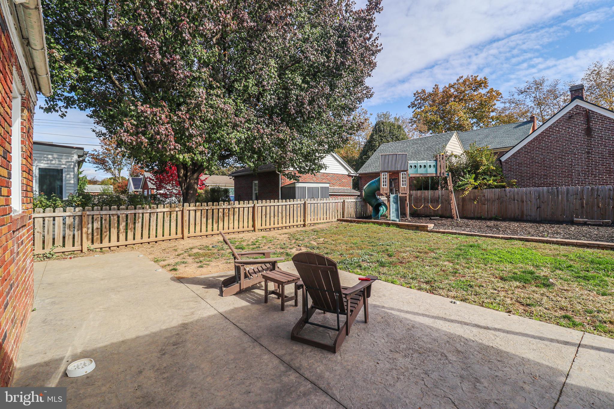 OLD EAST YORK - Residential