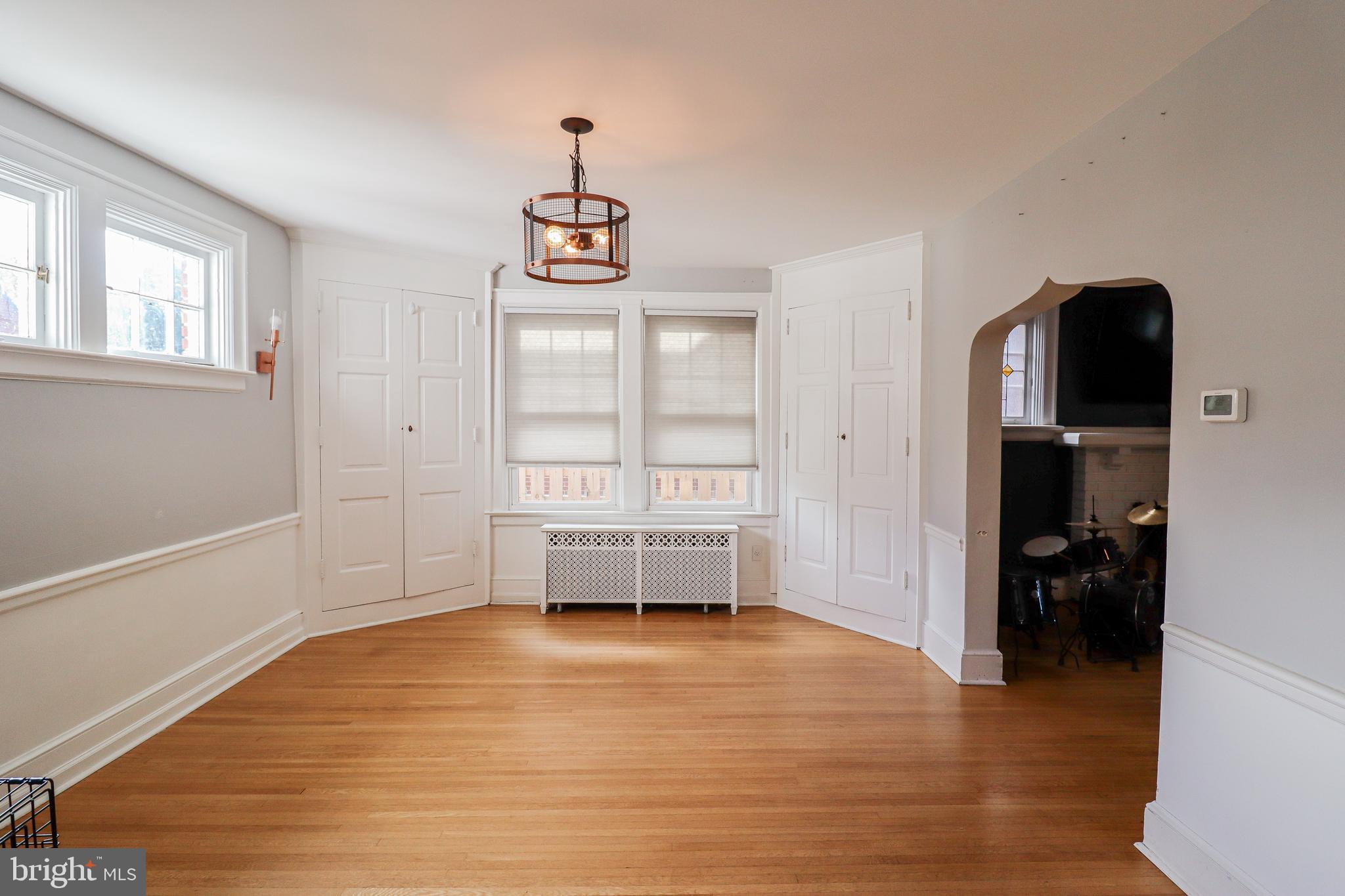 OLD EAST YORK - Residential