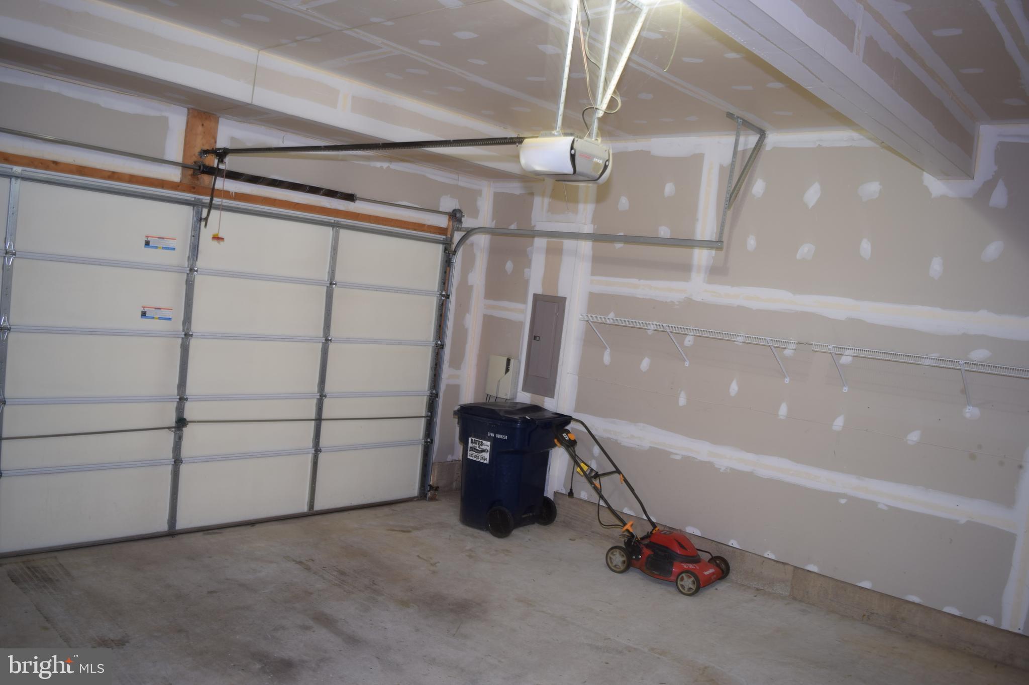 LORTON STATION - Residential Lease