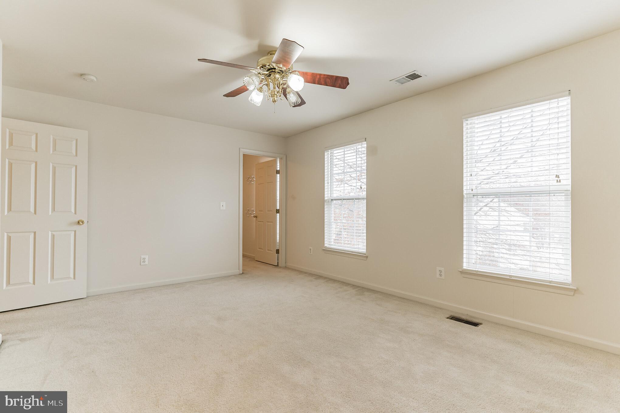 LORTON STATION - Residential Lease