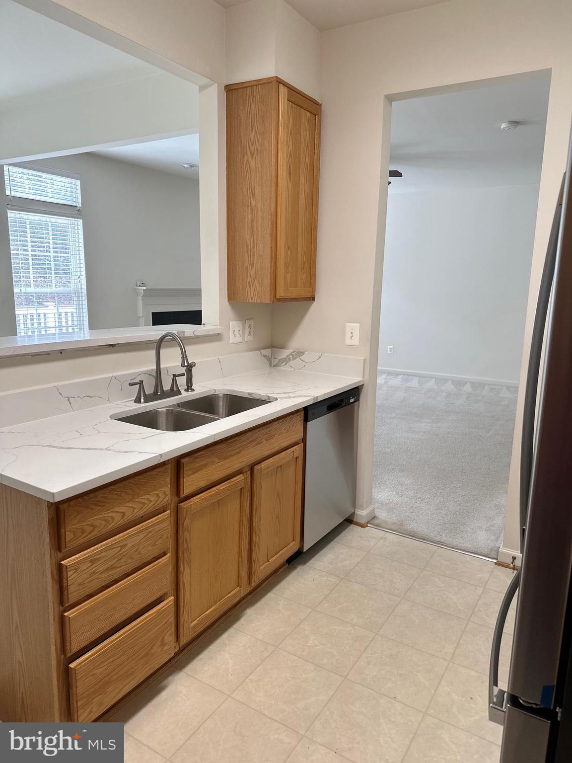 LORTON STATION - Residential Lease