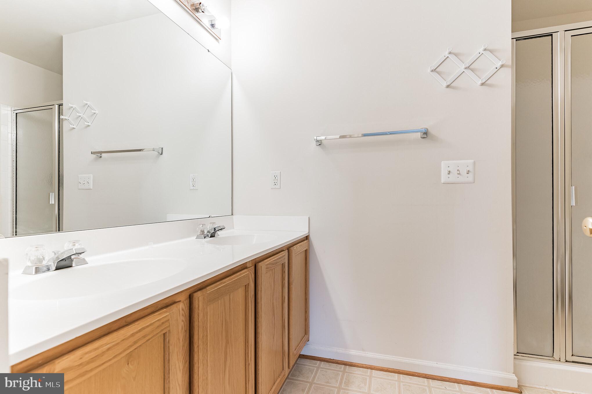 LORTON STATION - Residential Lease