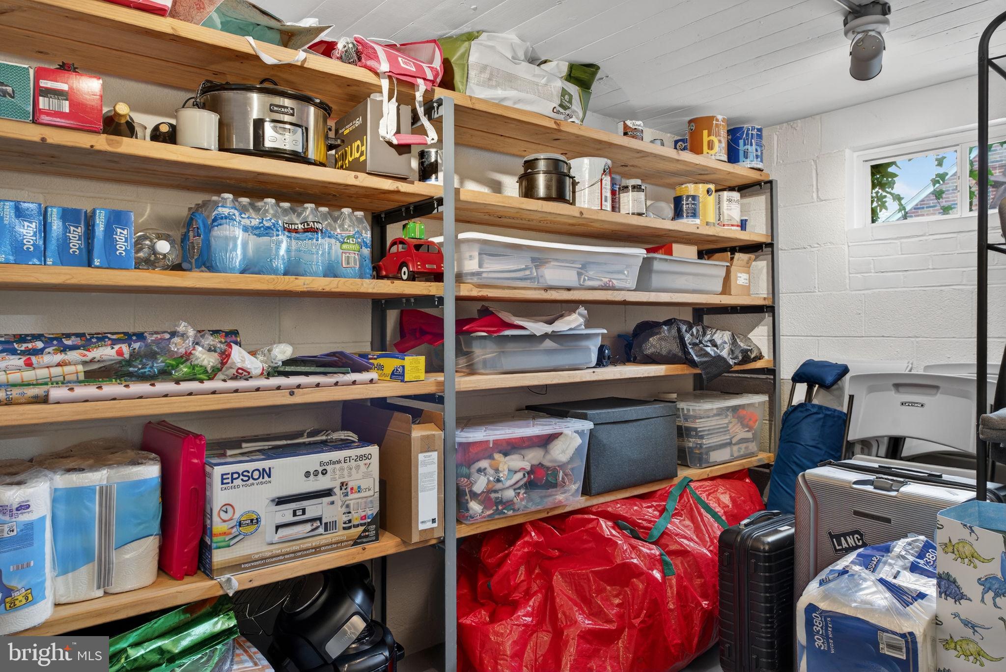 LANDISVILLE - Residential