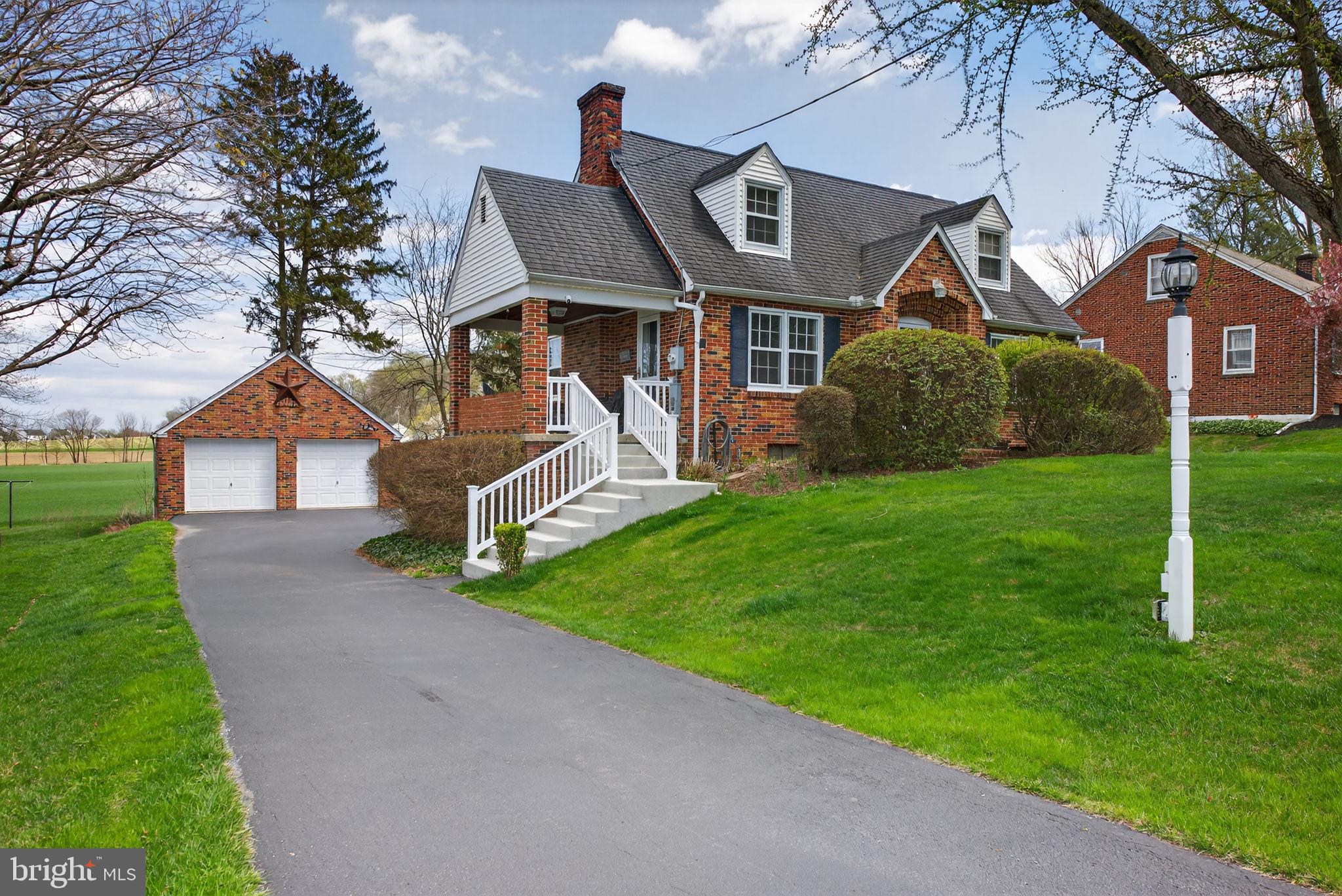 LANDISVILLE - Residential