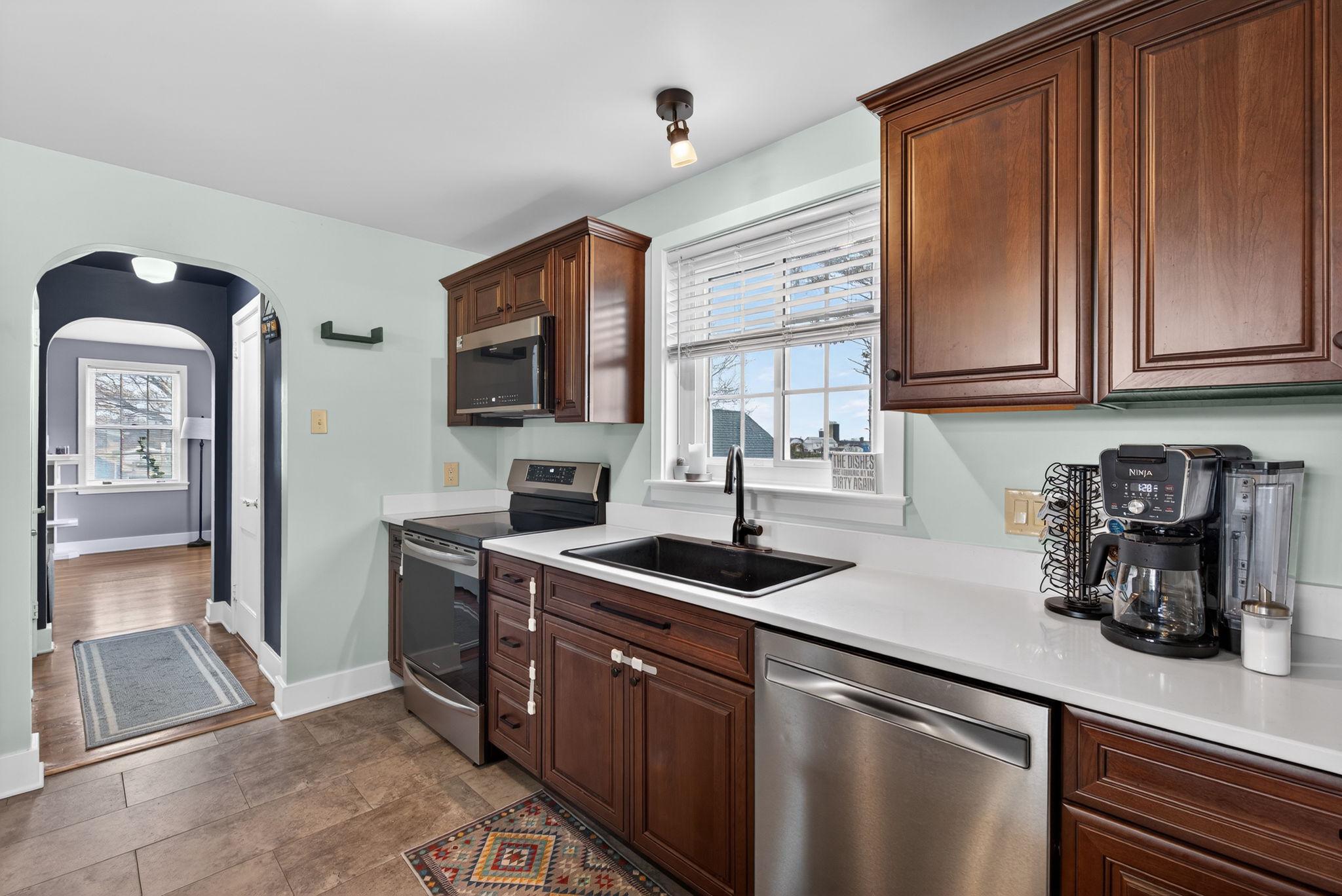 LANDISVILLE - Residential