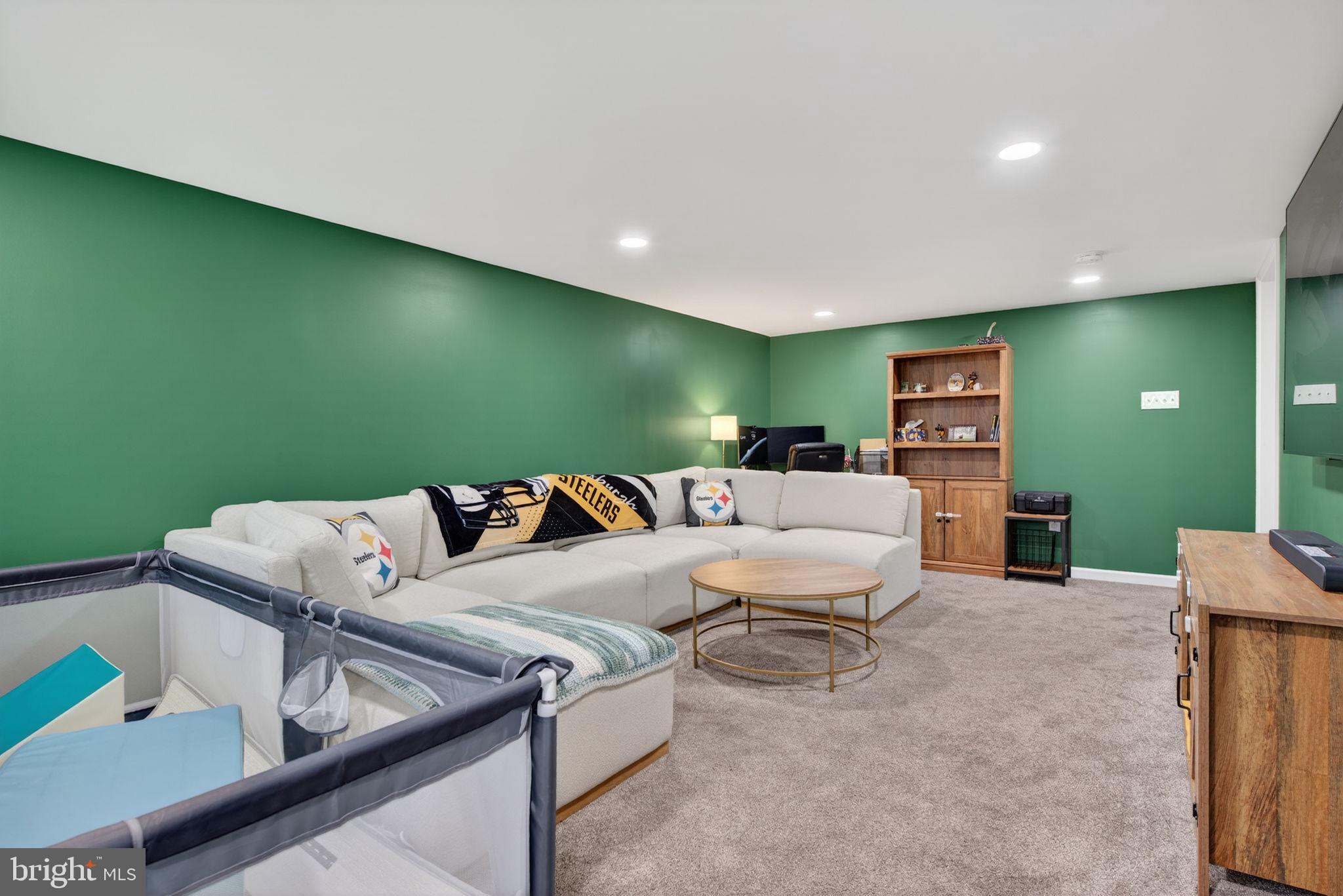 LANDISVILLE - Residential