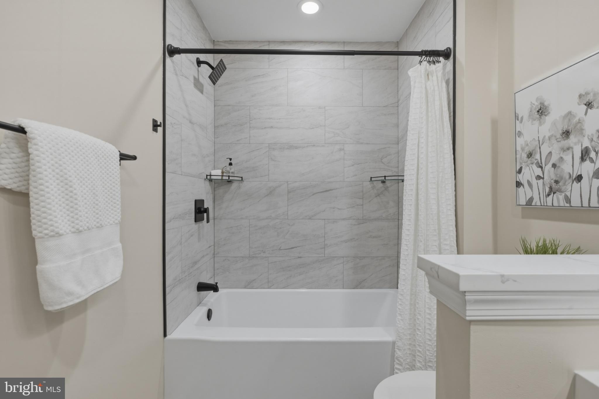 CHALFONTE - Residential