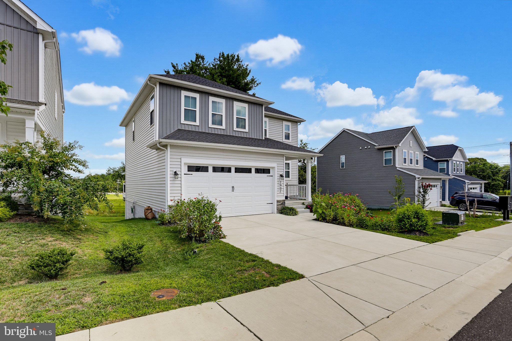 7907 SAGE WAY