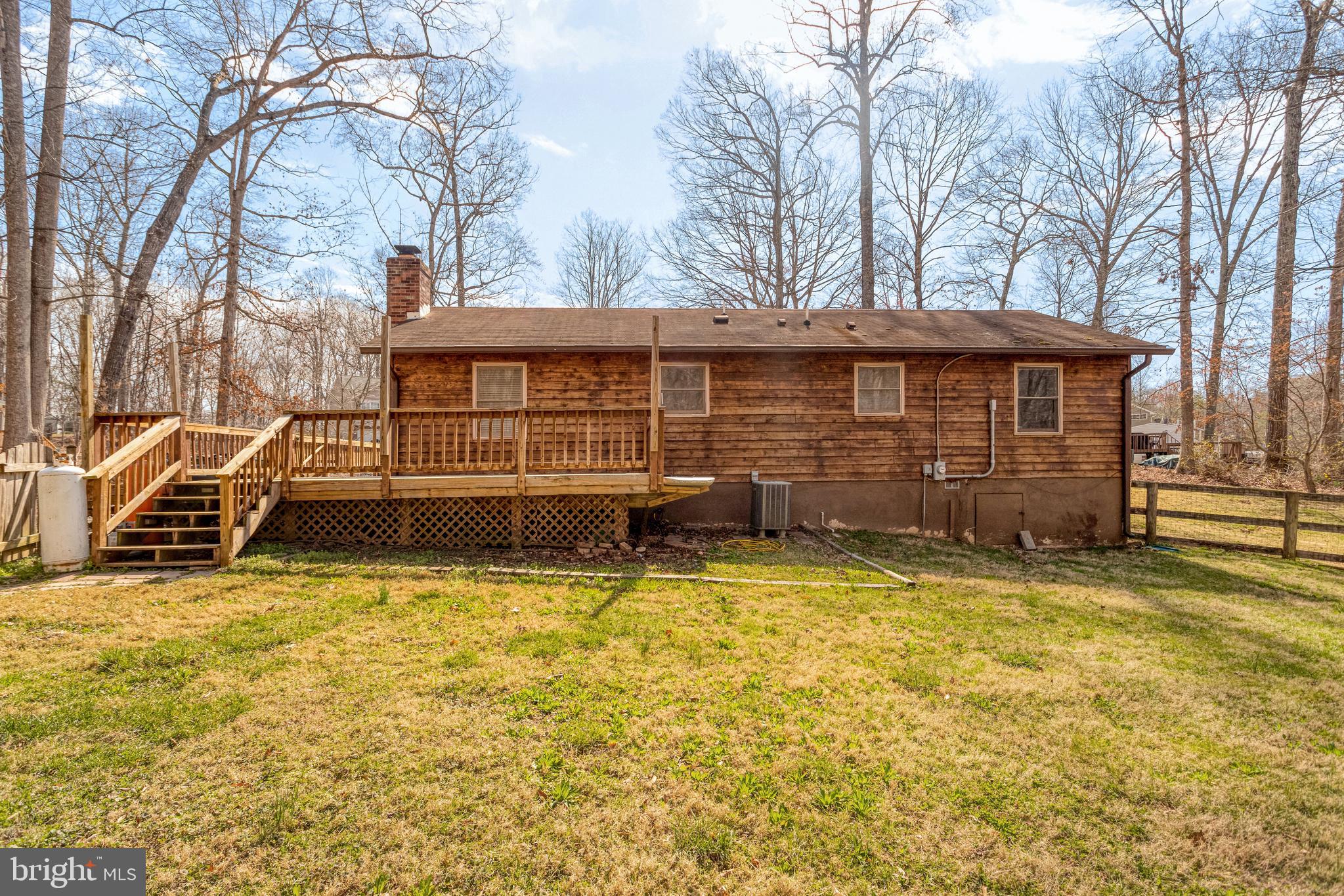 HIDDEN LAKE - Residential