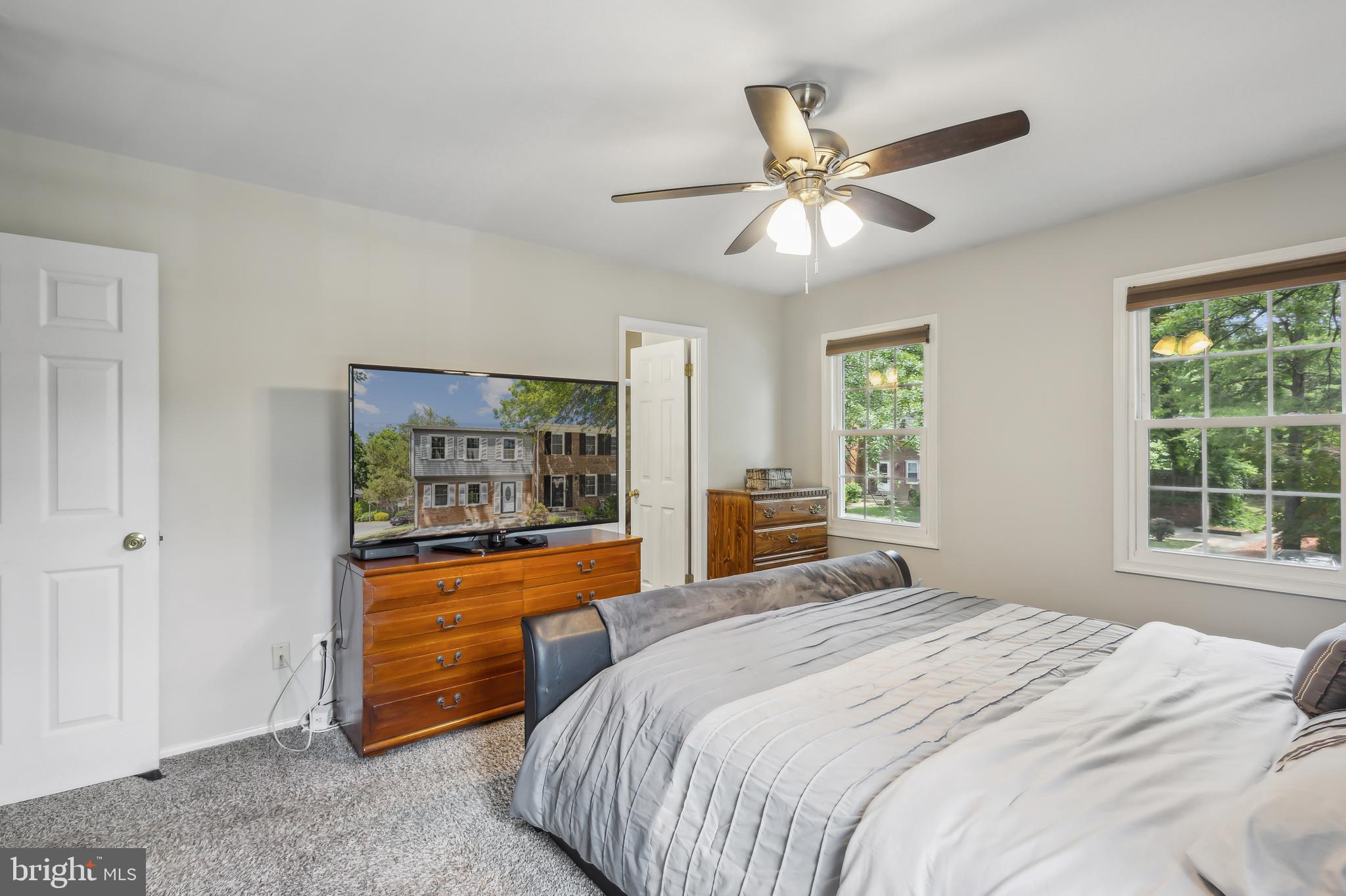 NEWINGTON STATION - Residential