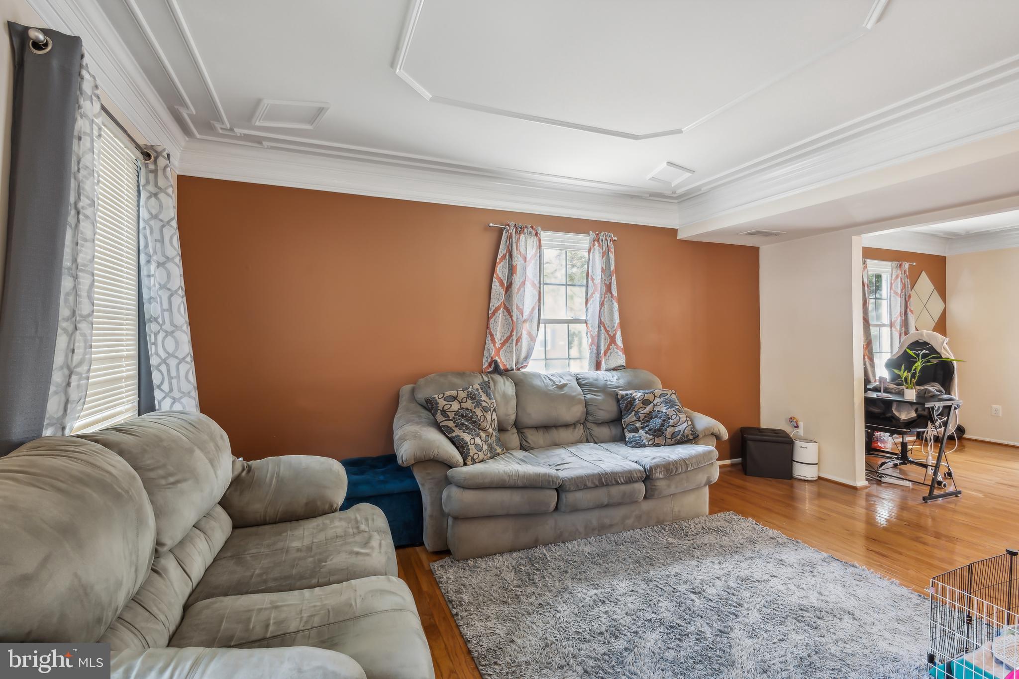 8456 KITCHENER DRIVE
