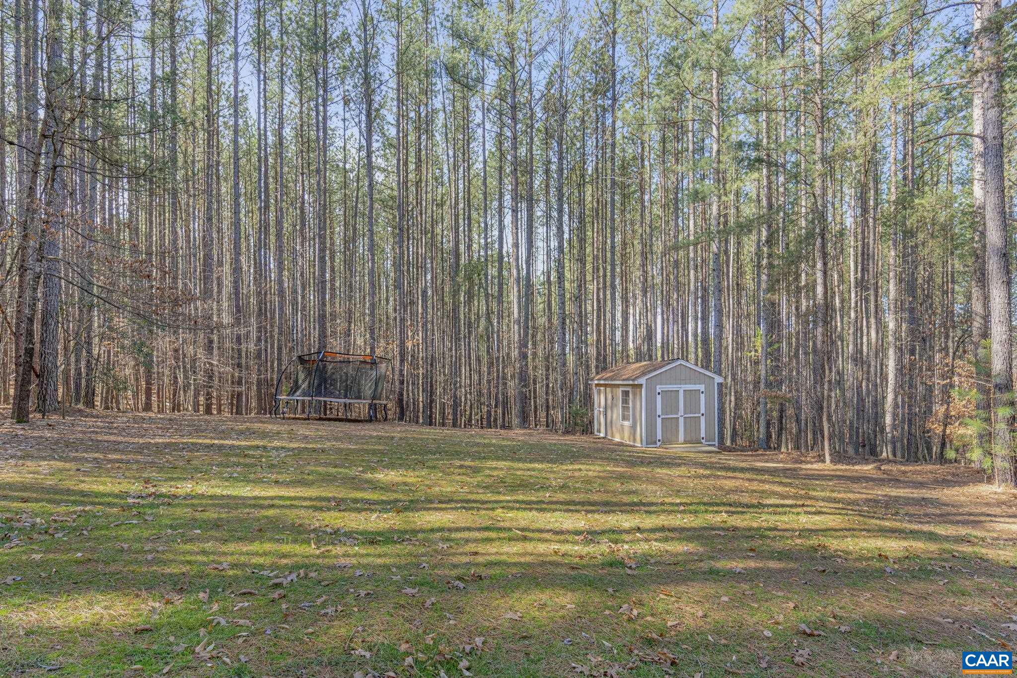 FOX HOLLOW - Residential