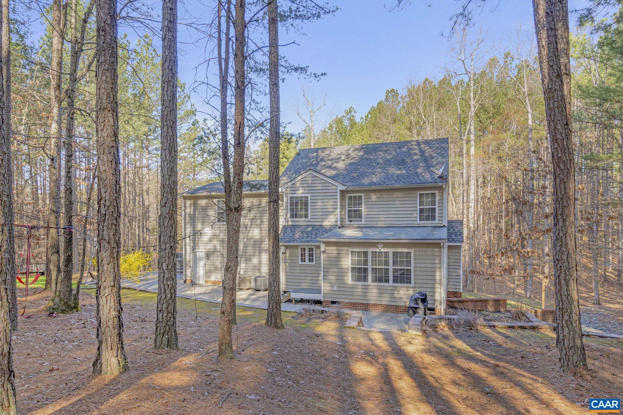 FOX HOLLOW - Residential