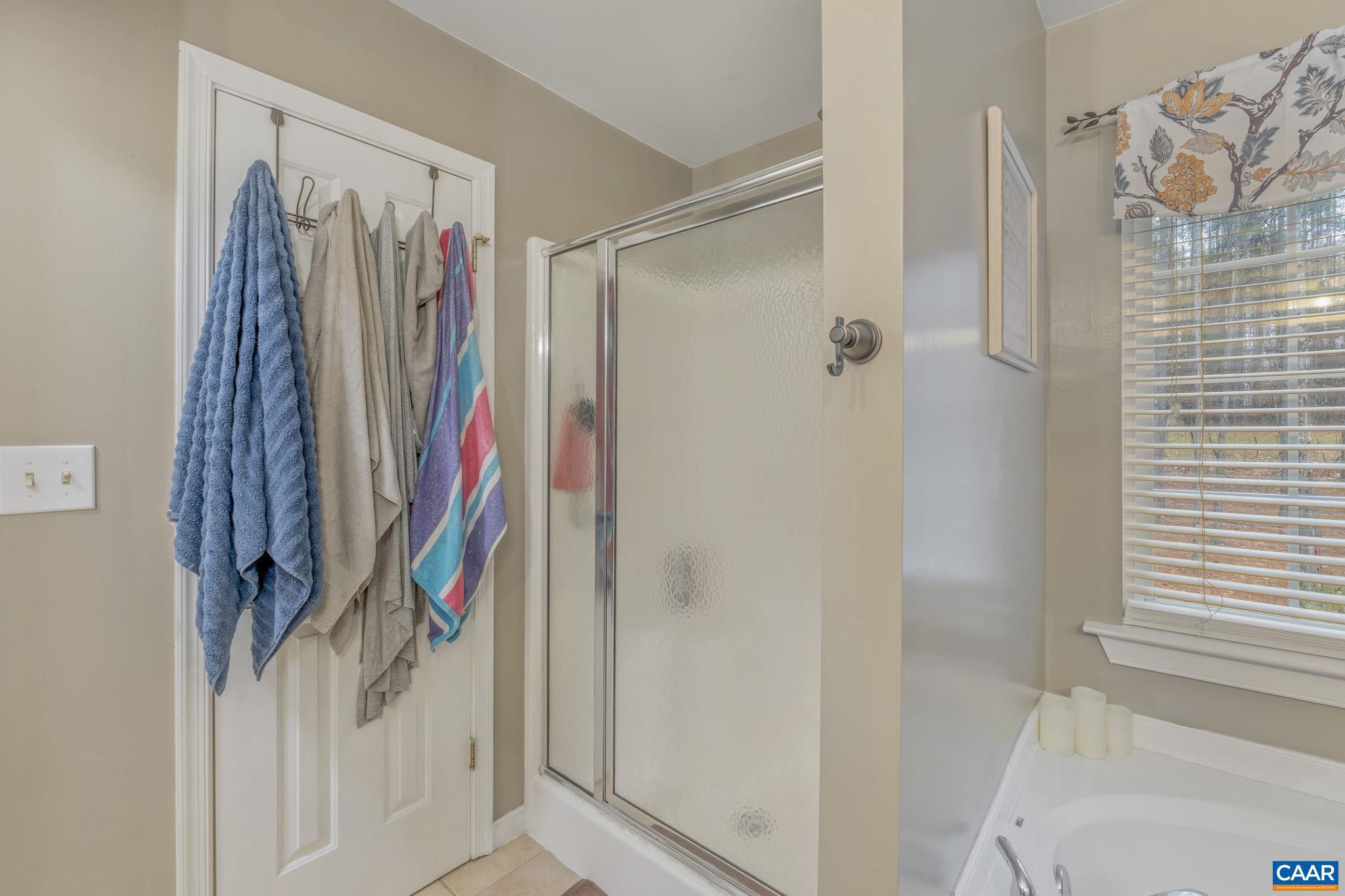 FOX HOLLOW - Residential