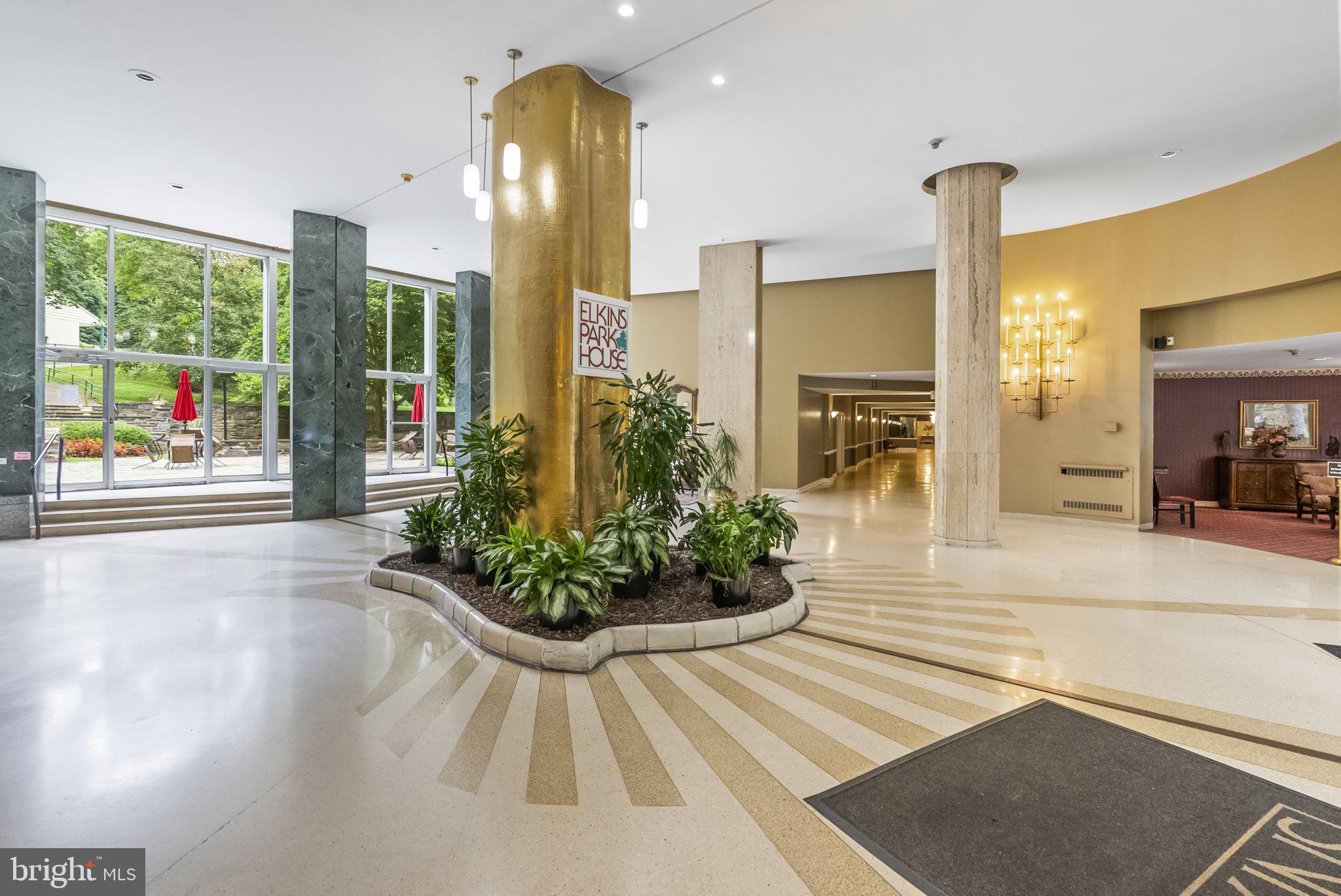 ELKINS PARK HOUSE - Residential