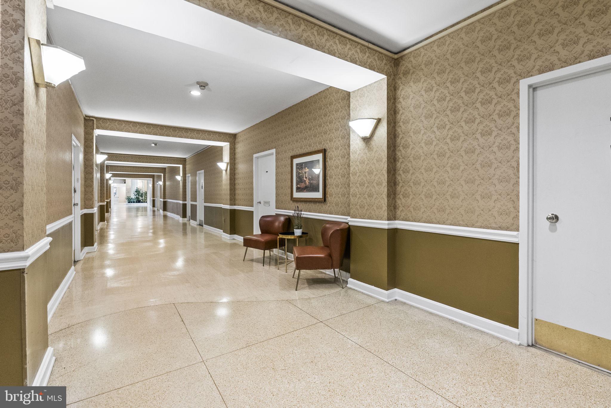 ELKINS PARK HOUSE - Residential