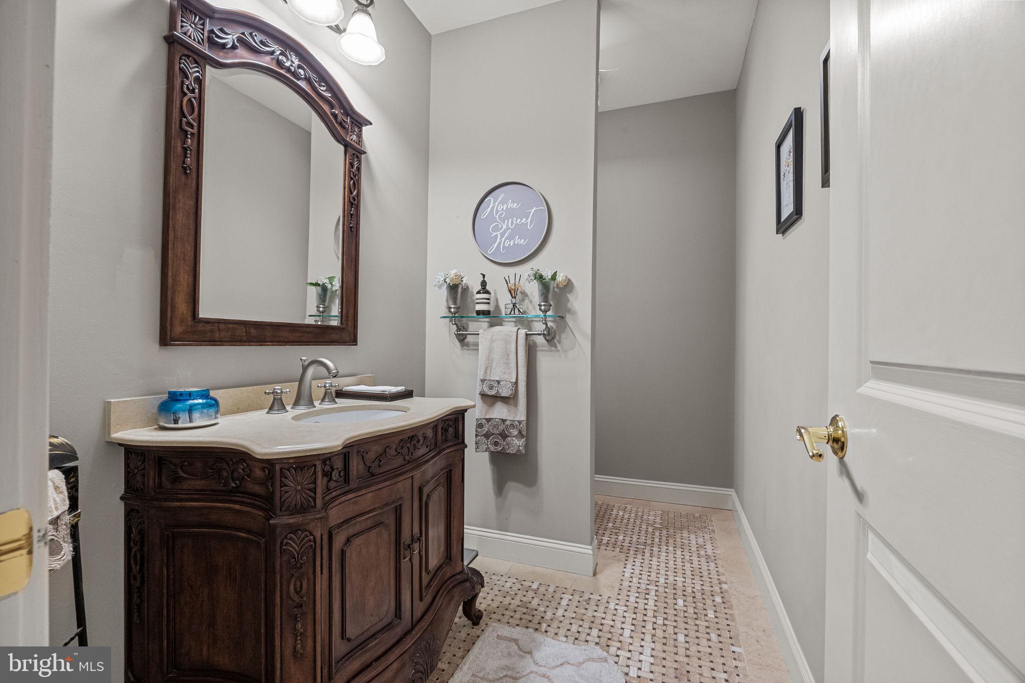 ELY FARM - Residential