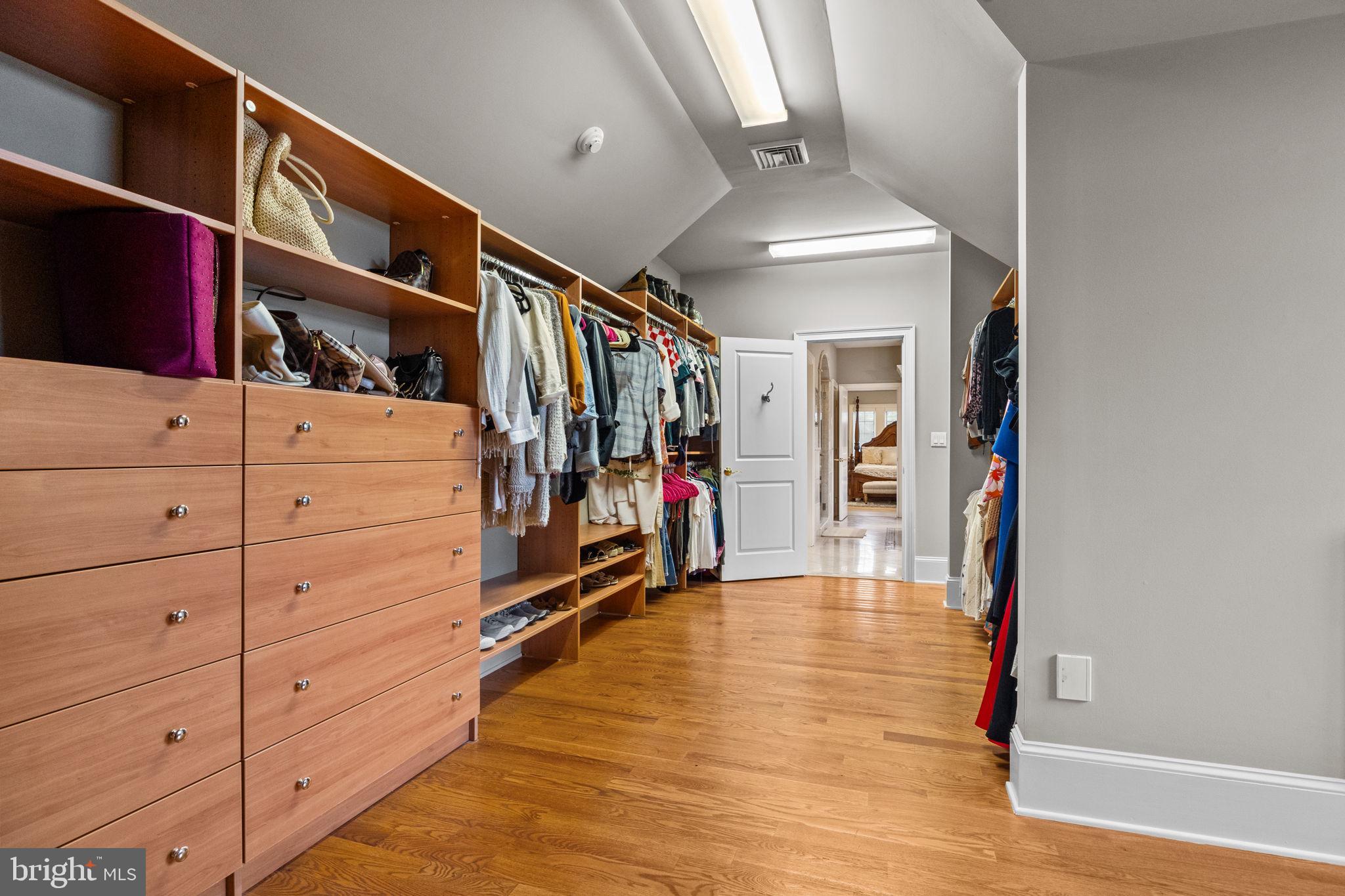 ELY FARM - Residential