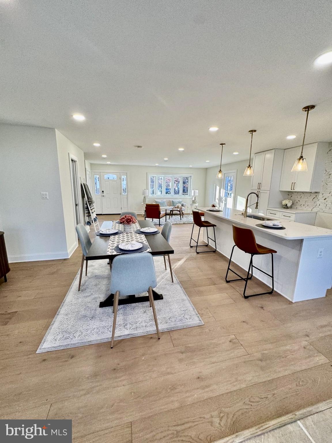 WALBROOKE MANOR - Residential