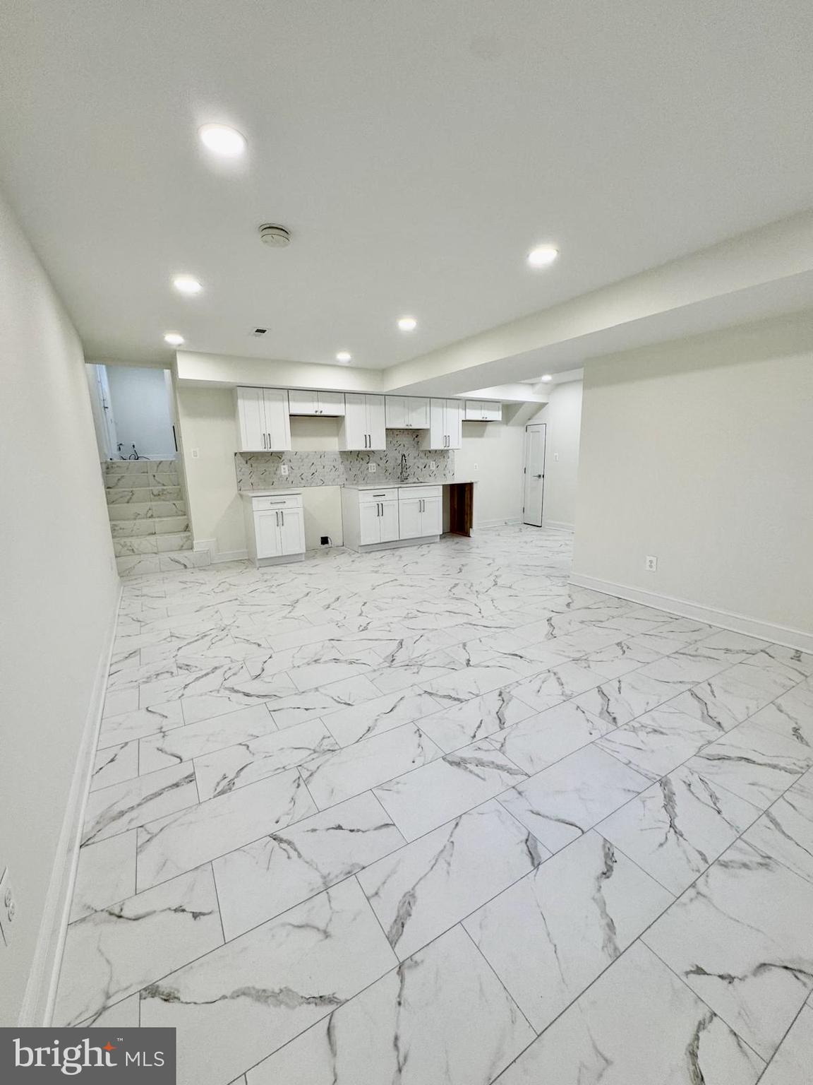 WALBROOKE MANOR - Residential