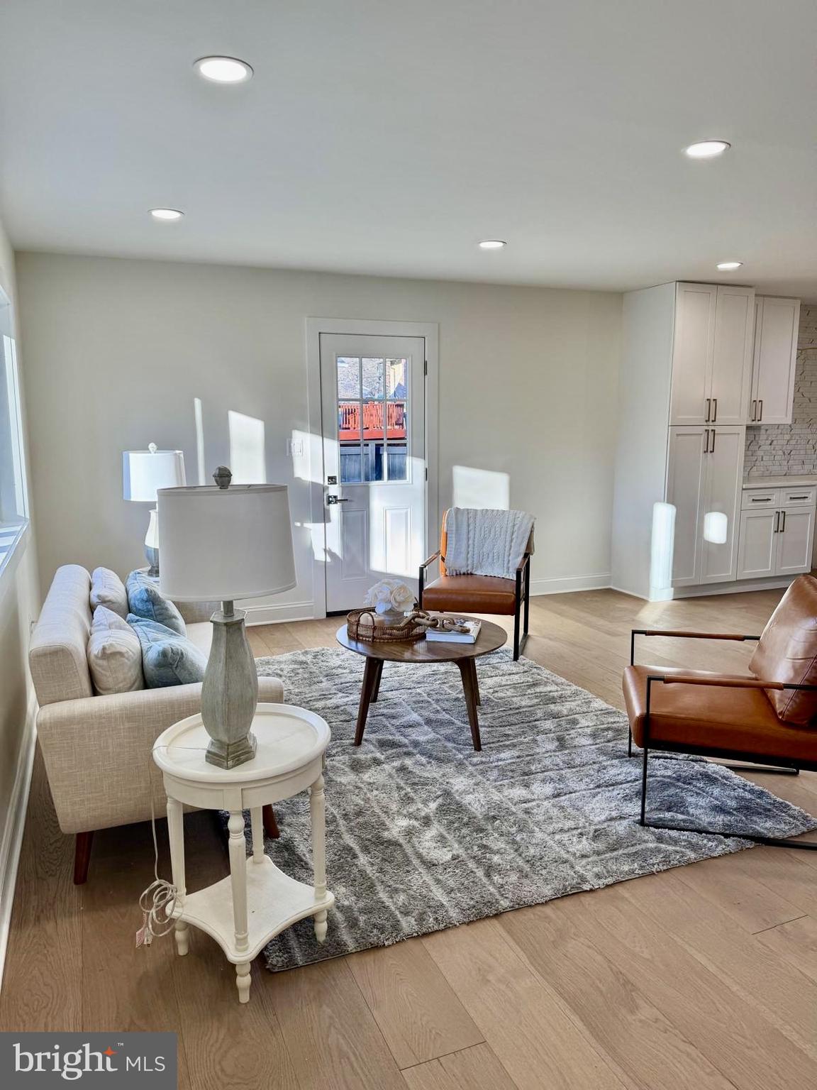 WALBROOKE MANOR - Residential