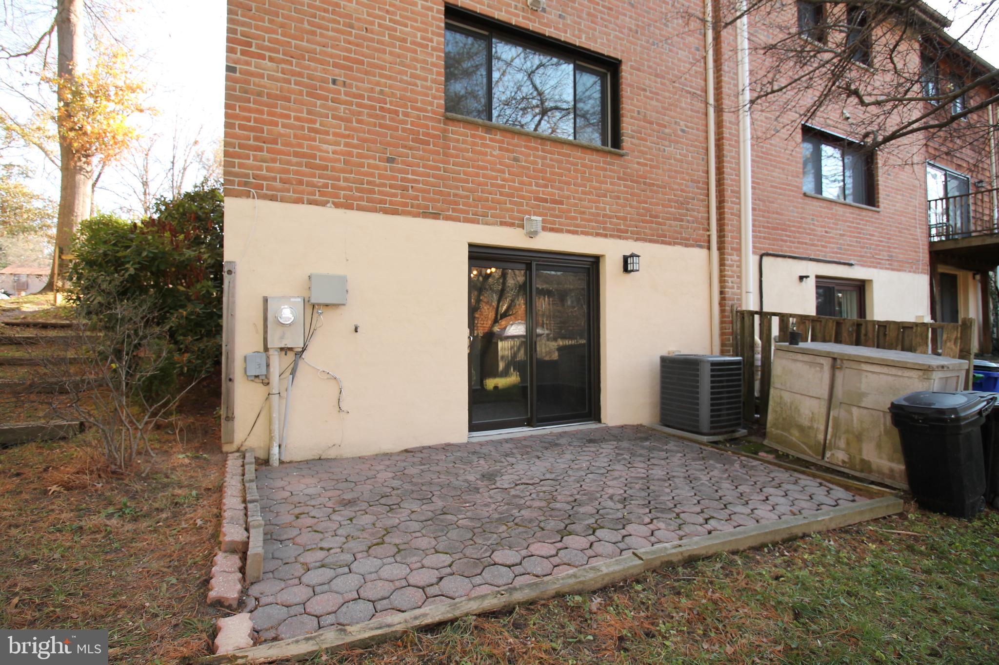 VILLAGE OF OWEN BROWN - Residential