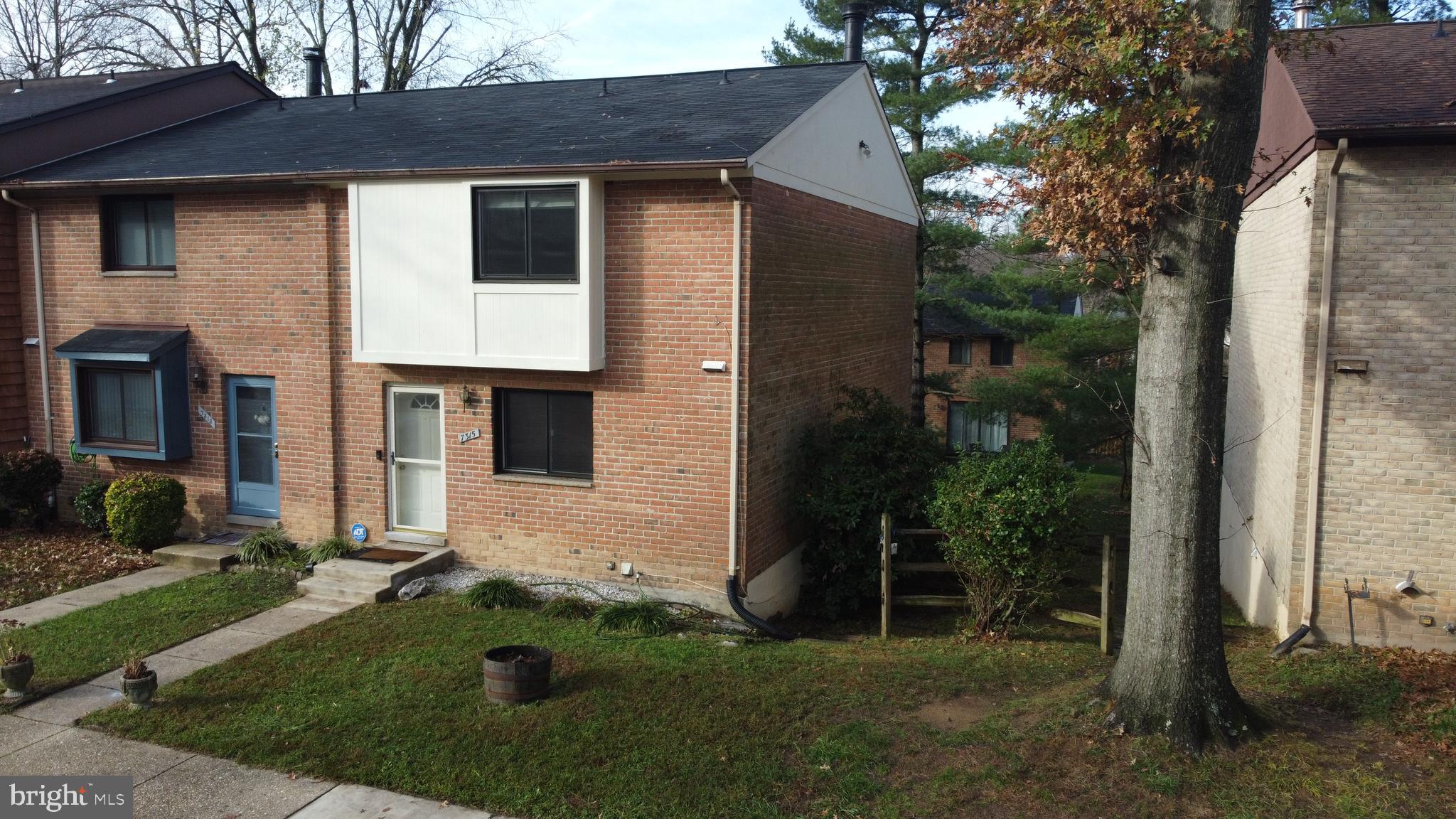 VILLAGE OF OWEN BROWN - Residential