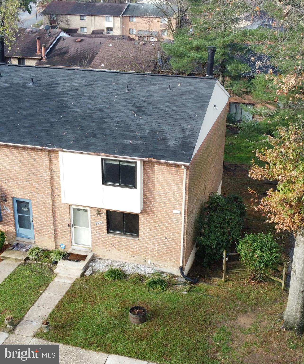 VILLAGE OF OWEN BROWN - Residential