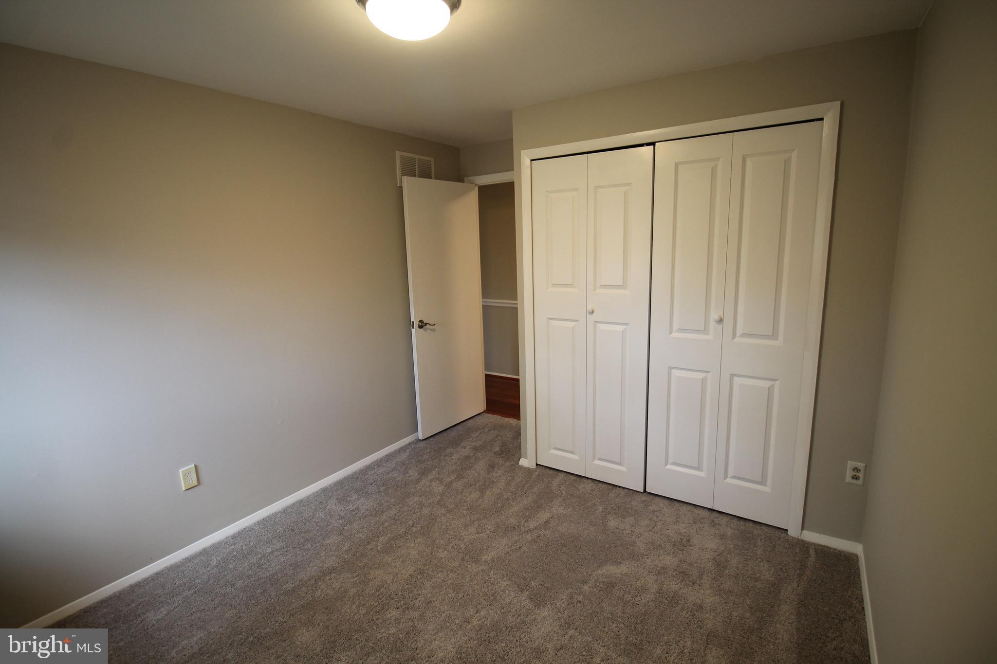 VILLAGE OF OWEN BROWN - Residential