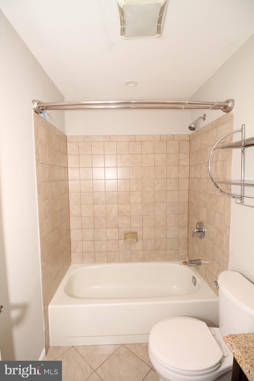 VILLAGE OF OWEN BROWN - Residential