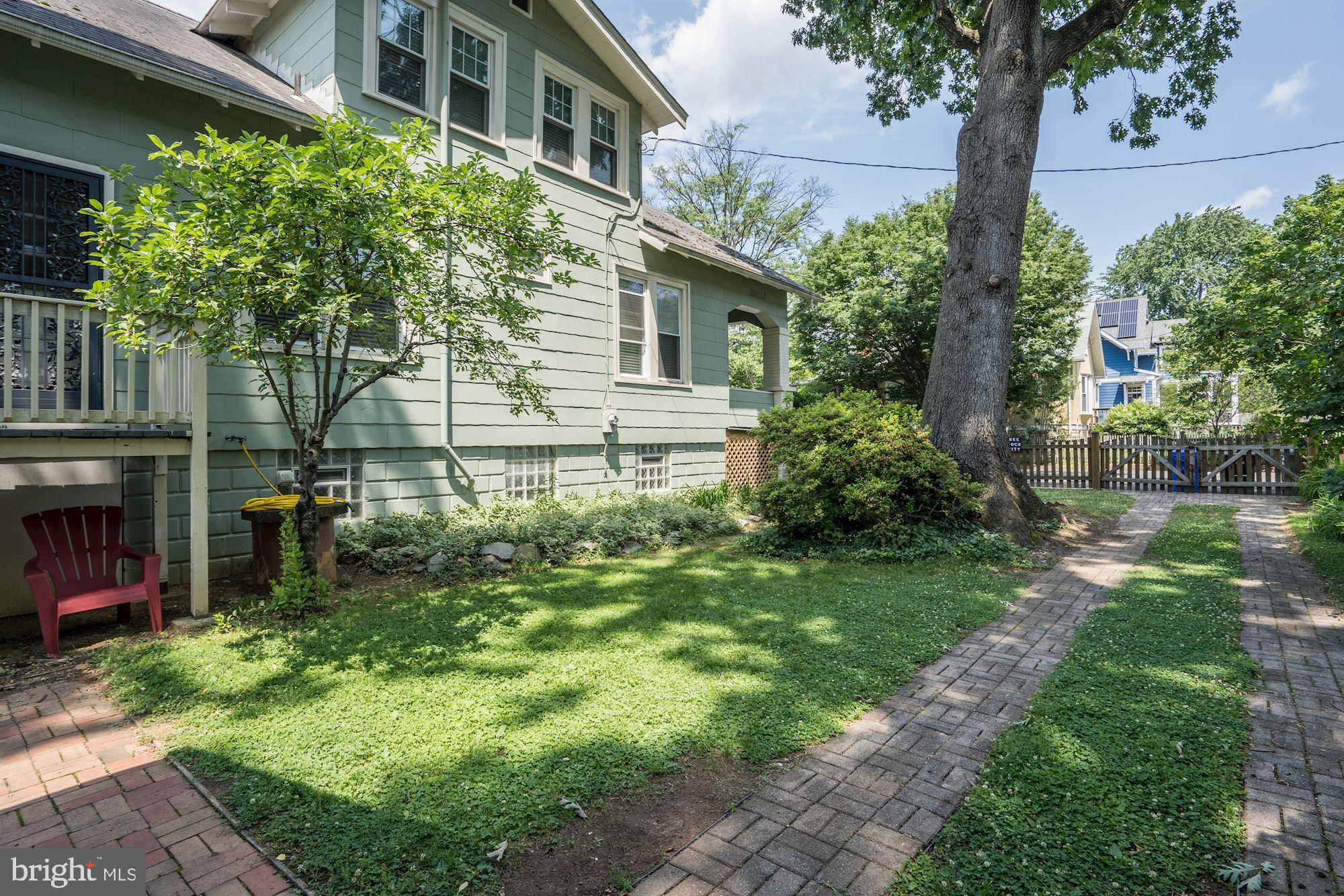 ASHTON HEIGHTS - Residential Lease