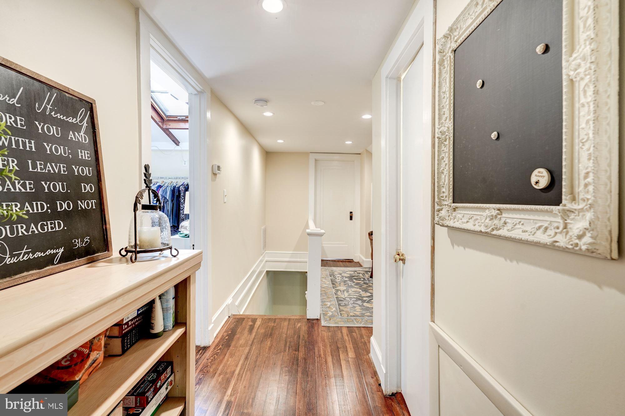 ASHTON HEIGHTS - Residential Lease