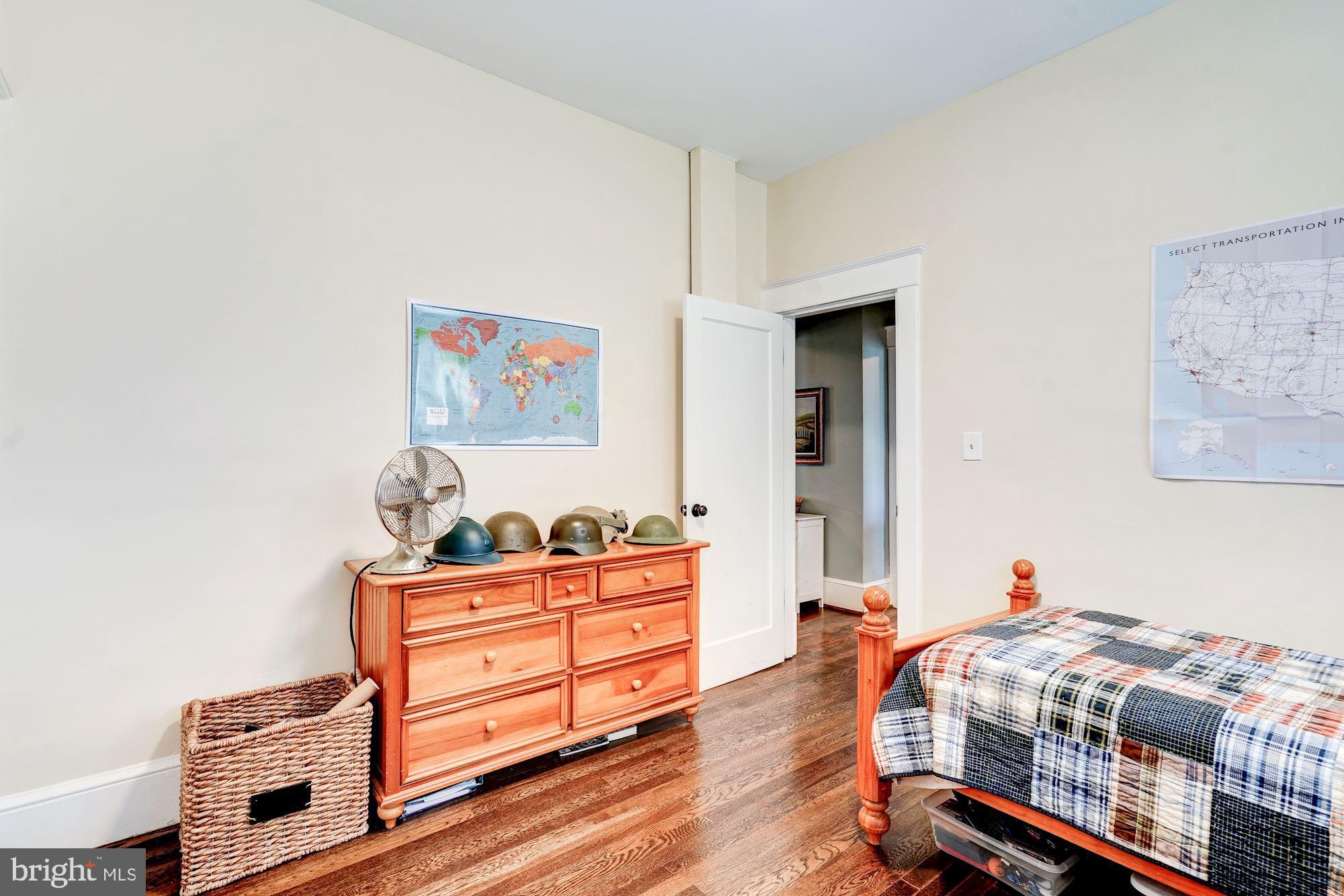 ASHTON HEIGHTS - Residential Lease